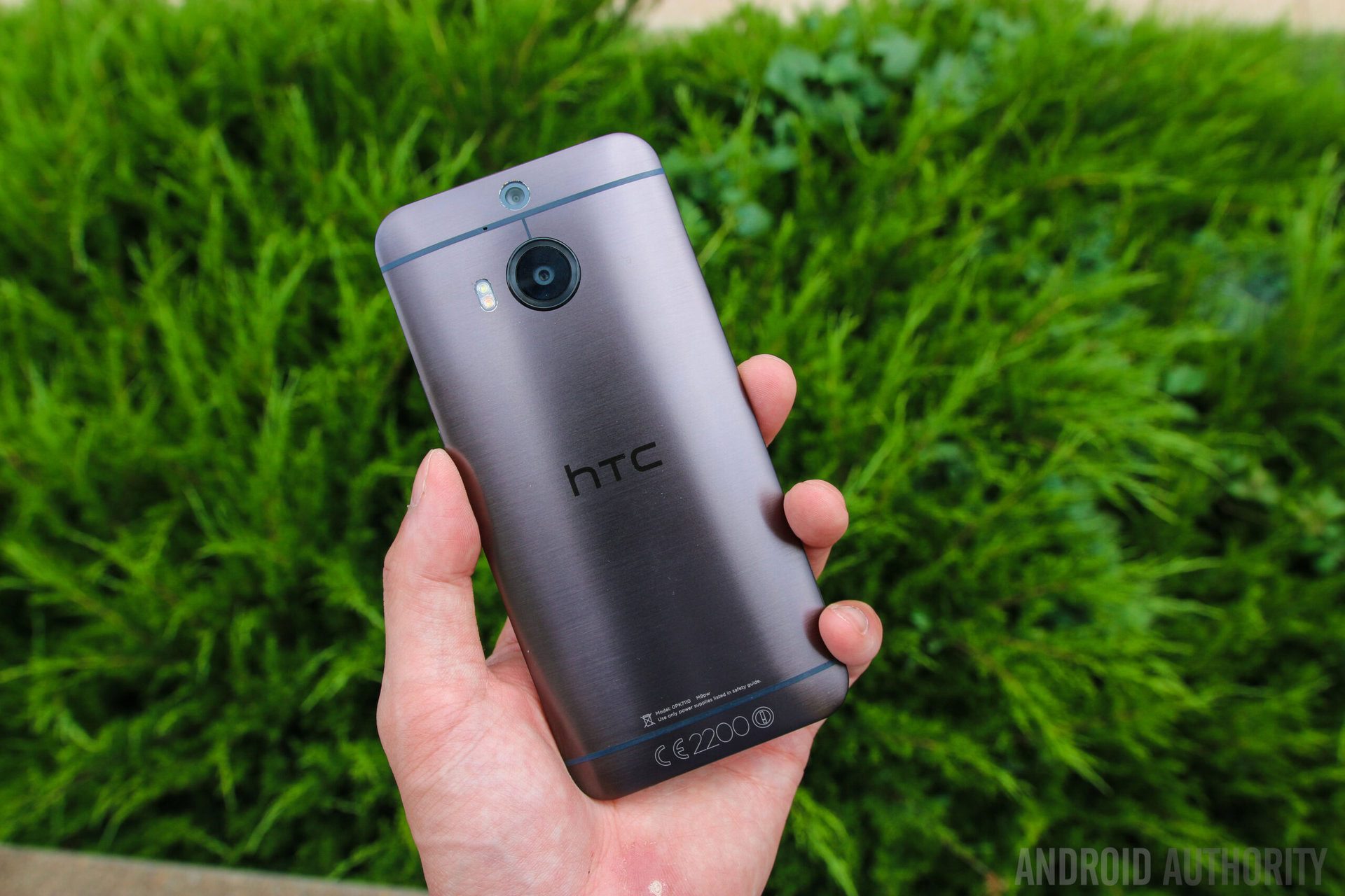 HTC One M9+-11