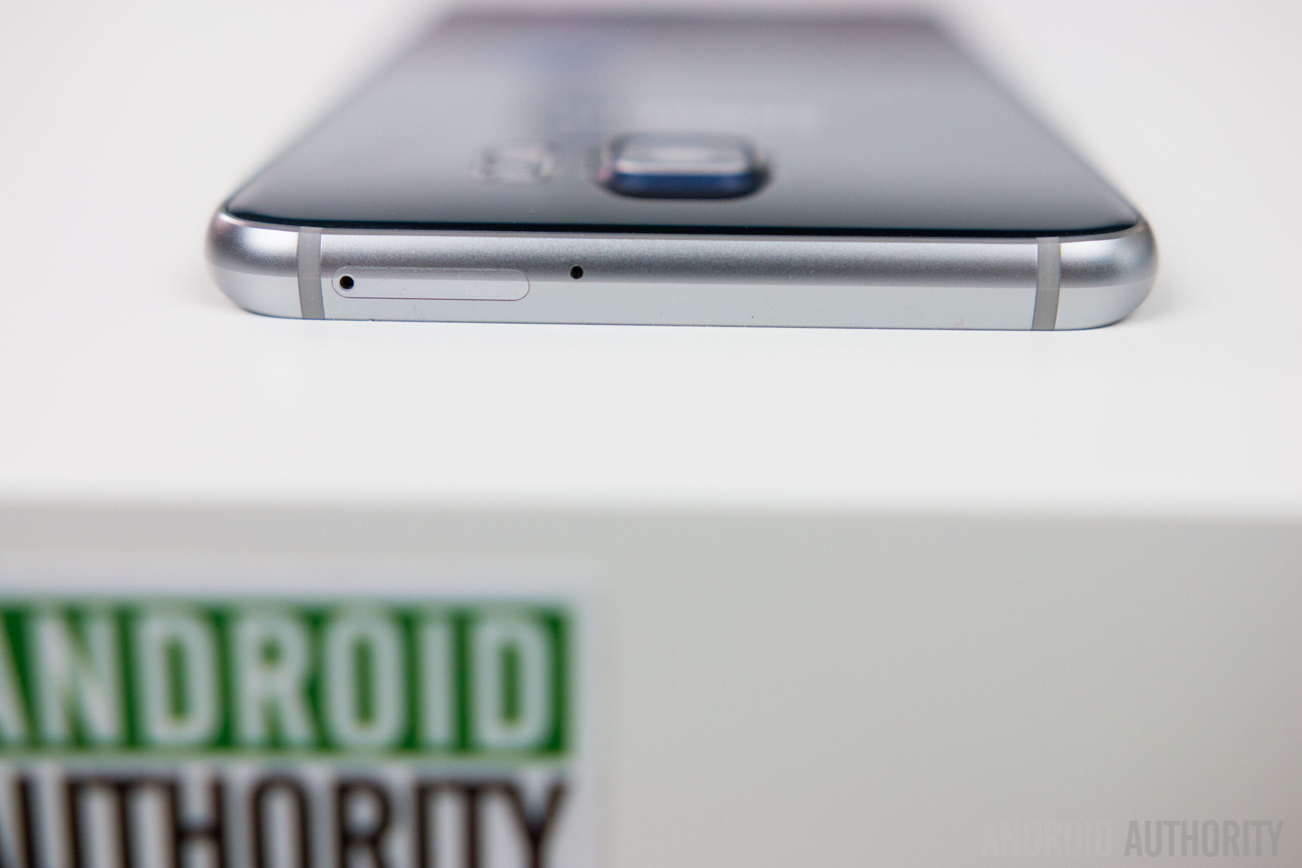Samsung Galaxy S6 Edge+-10