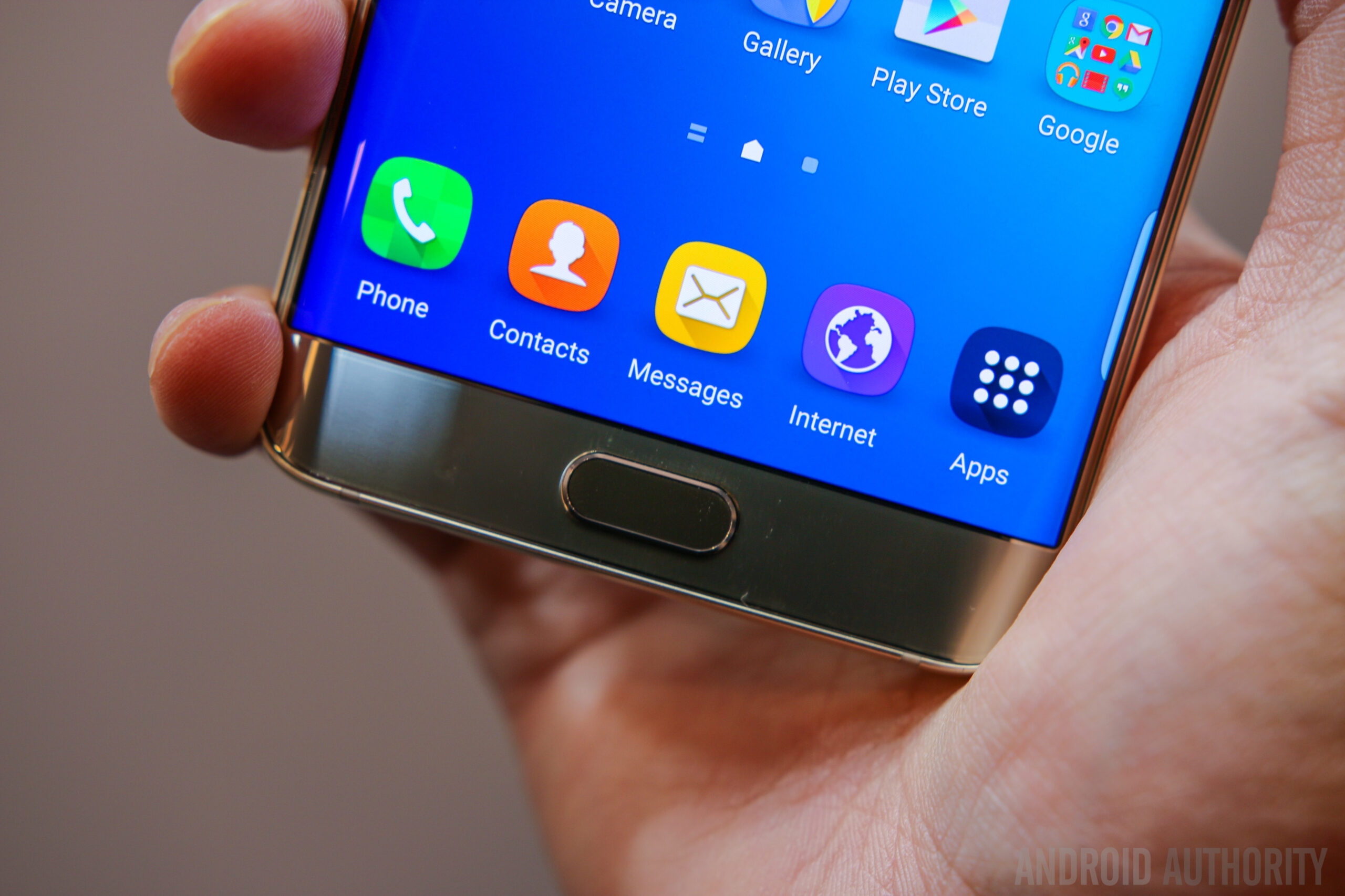 Samsung Galaxy S6 Edge Plus Hands On-12