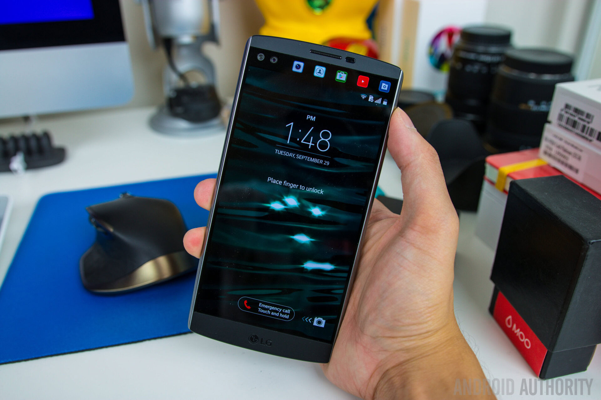 LG V10 Hands On-24