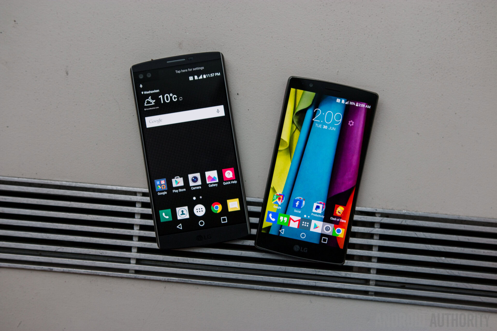 LG V10 Vs LG G4 Quick Look-14