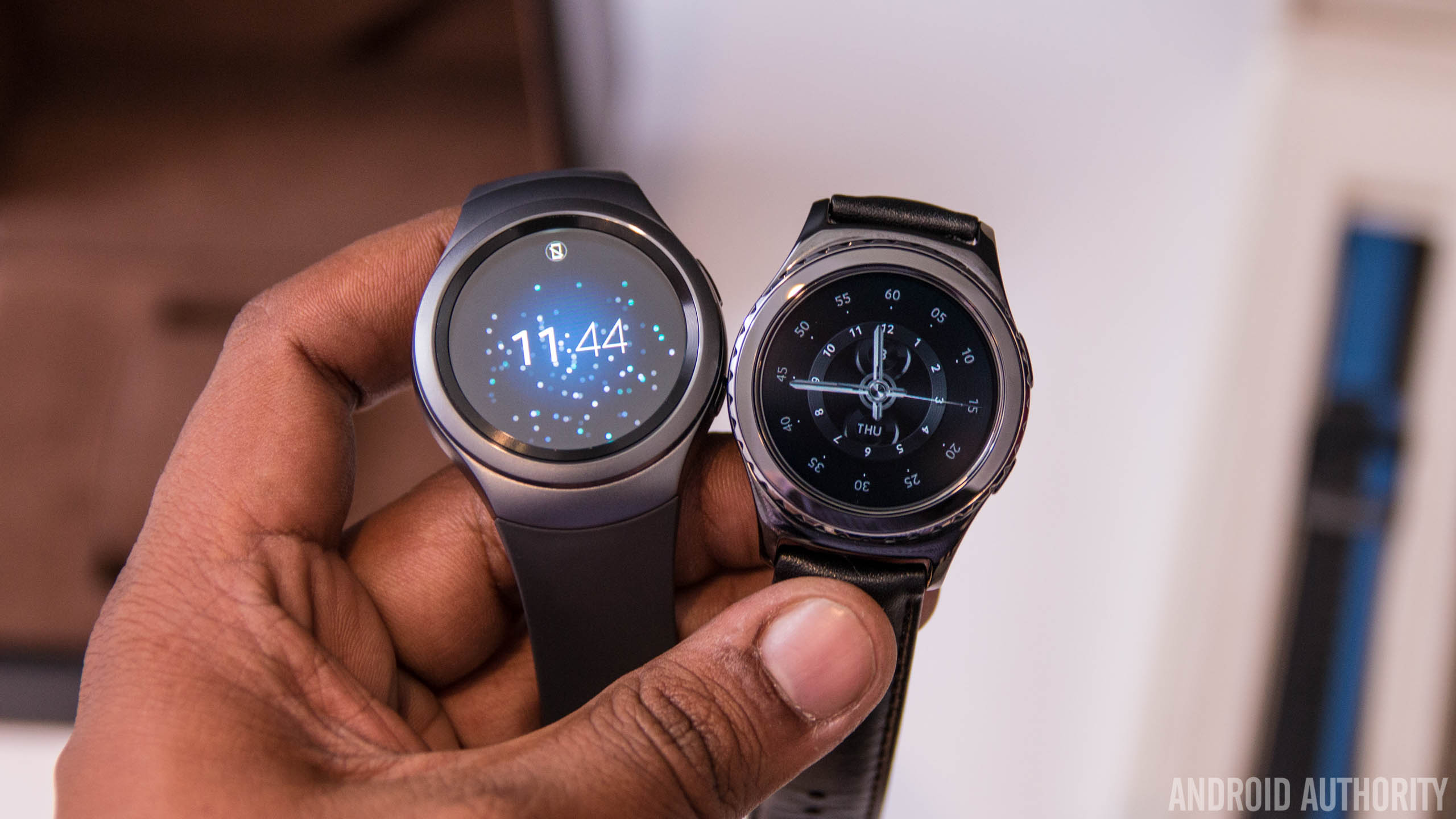 Samsung-Gear-S2-Hands-On-AA-(18-of-50)