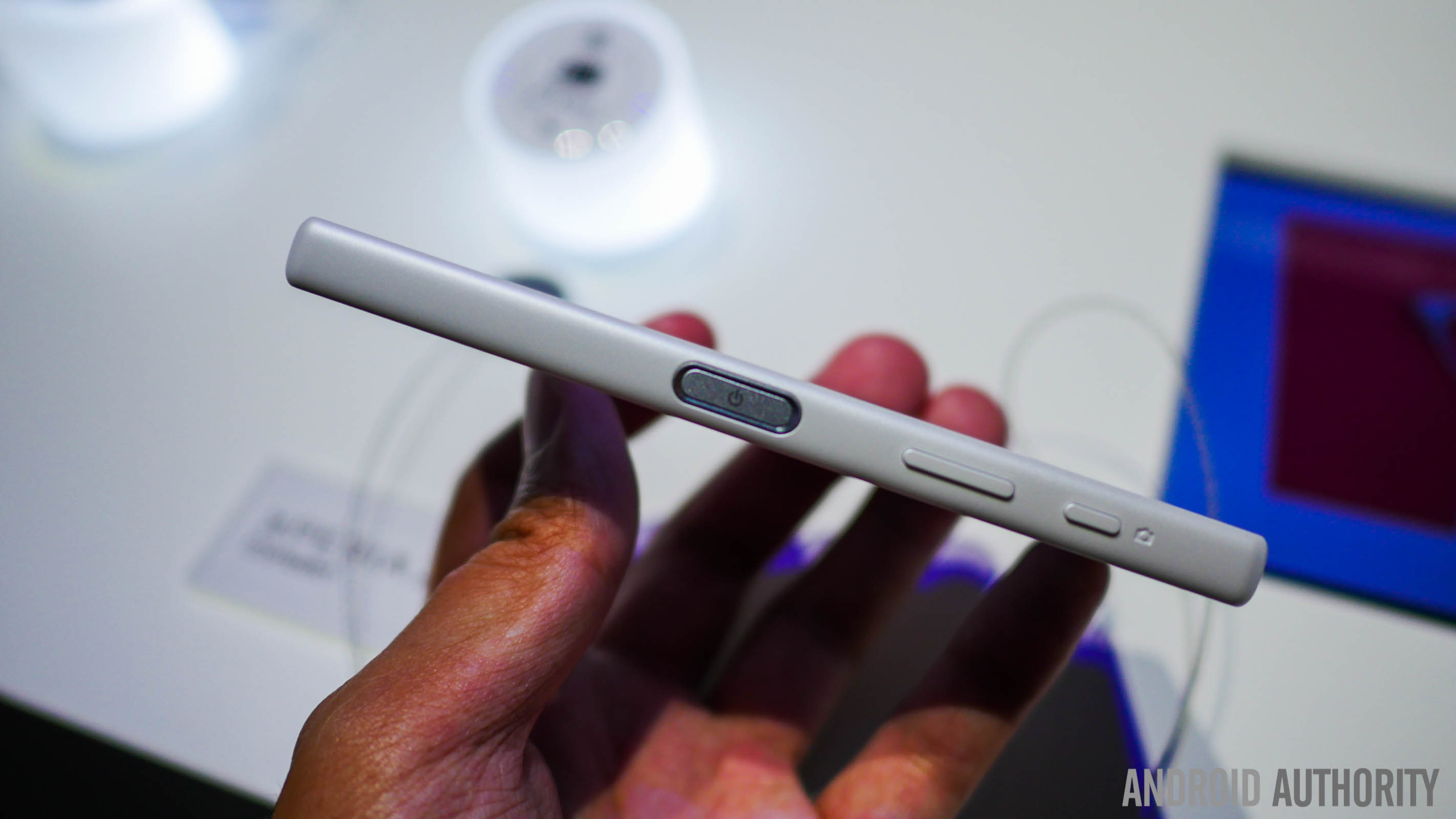 sony xperia z5 compact first look aa (4 of 12)