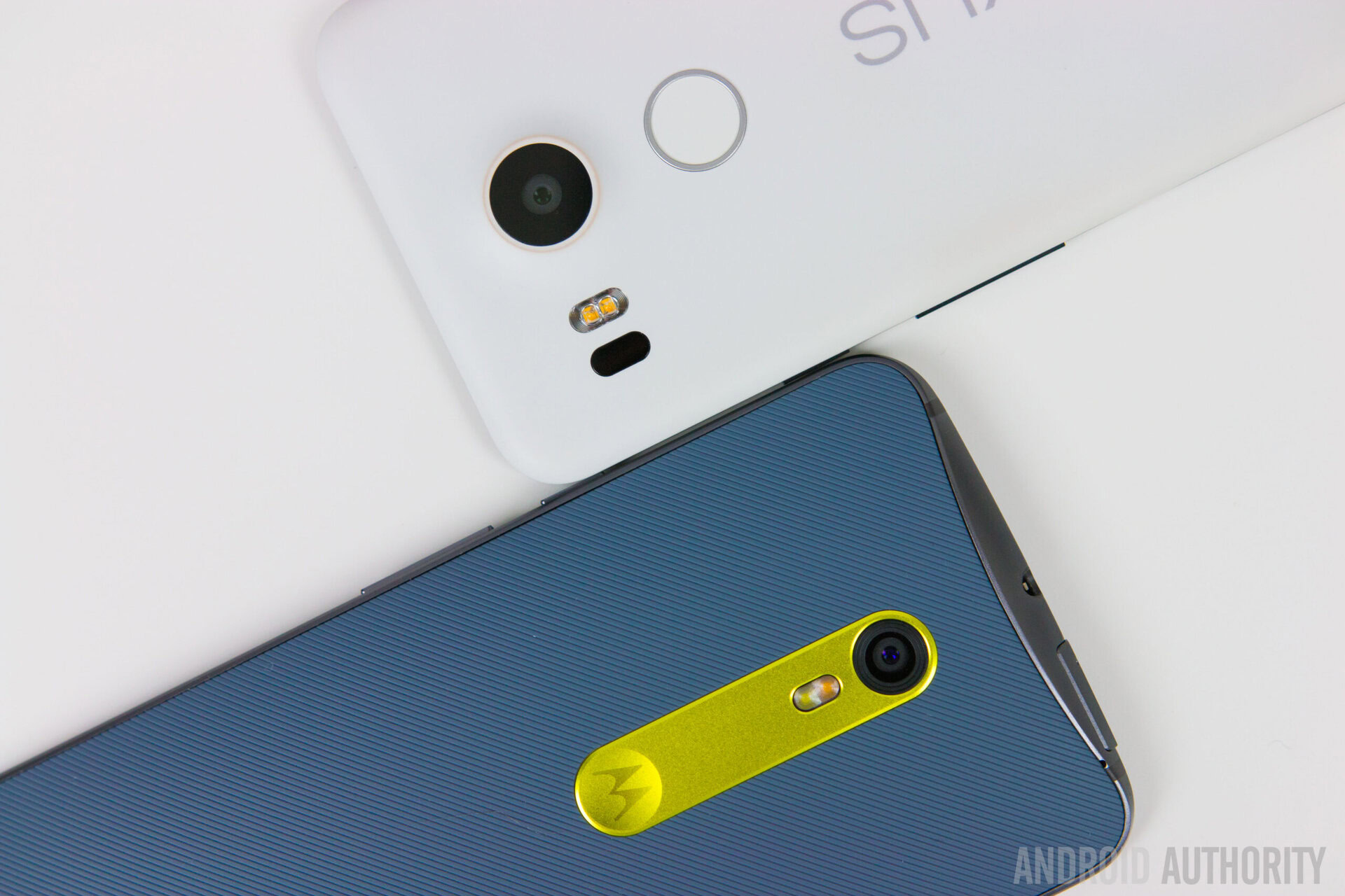 Nexus 5X VS Moto X Pure Edition-8