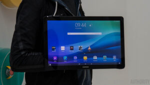 Galaxy View 2: Samsung readying sequel to its weird $600, 18-inch tablet
