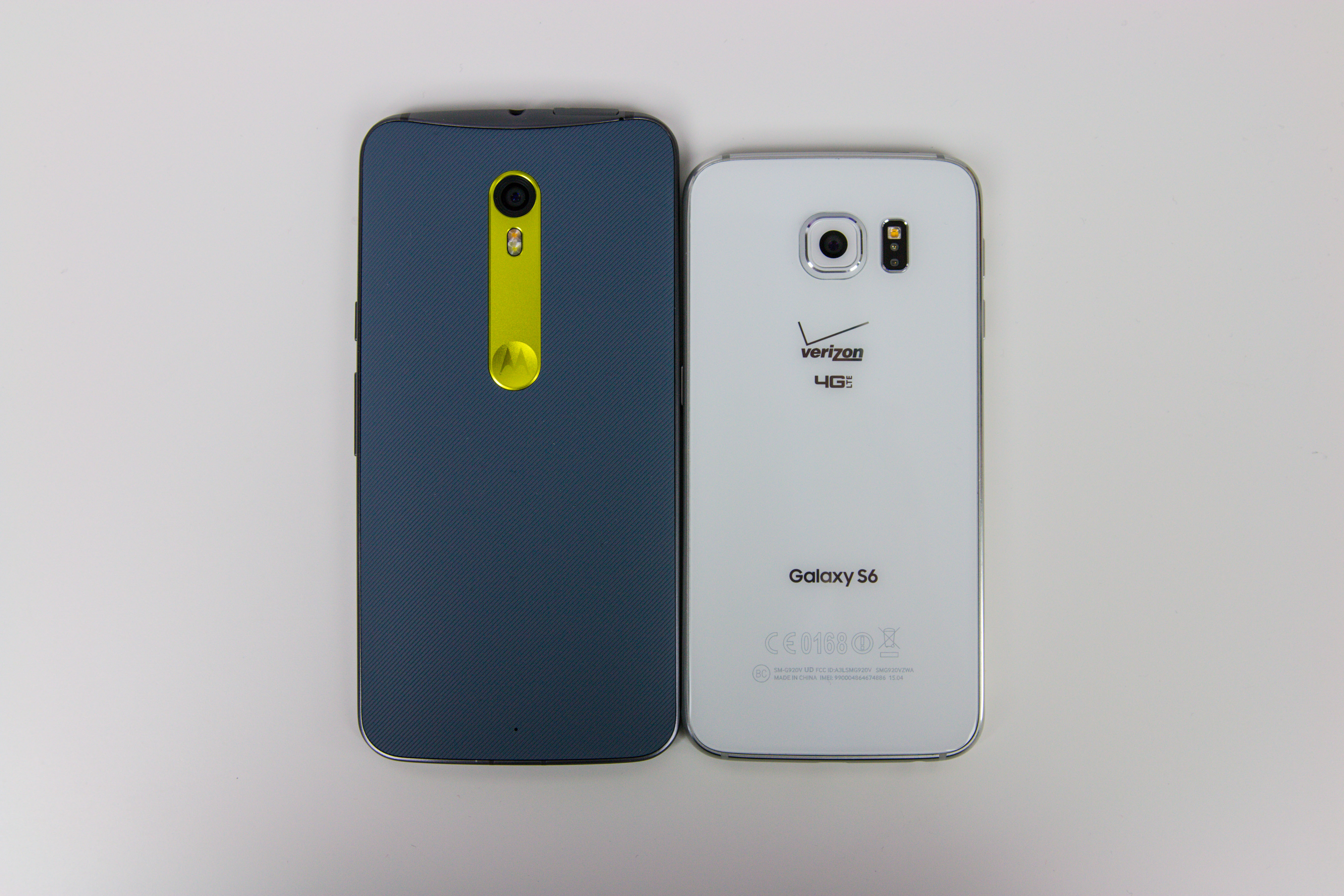 Moto X Pure Edition VS Samsung Galaxy S6-16