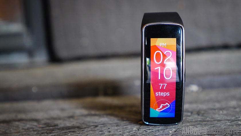 samsung-gear-fit-aa-4-of-20