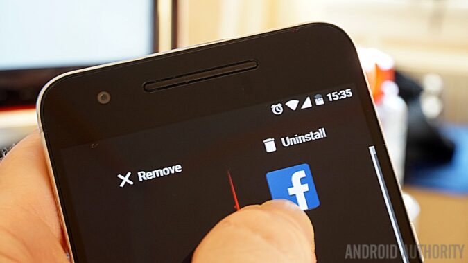 FACEBOOK WITHOUT THE APP visual data 7