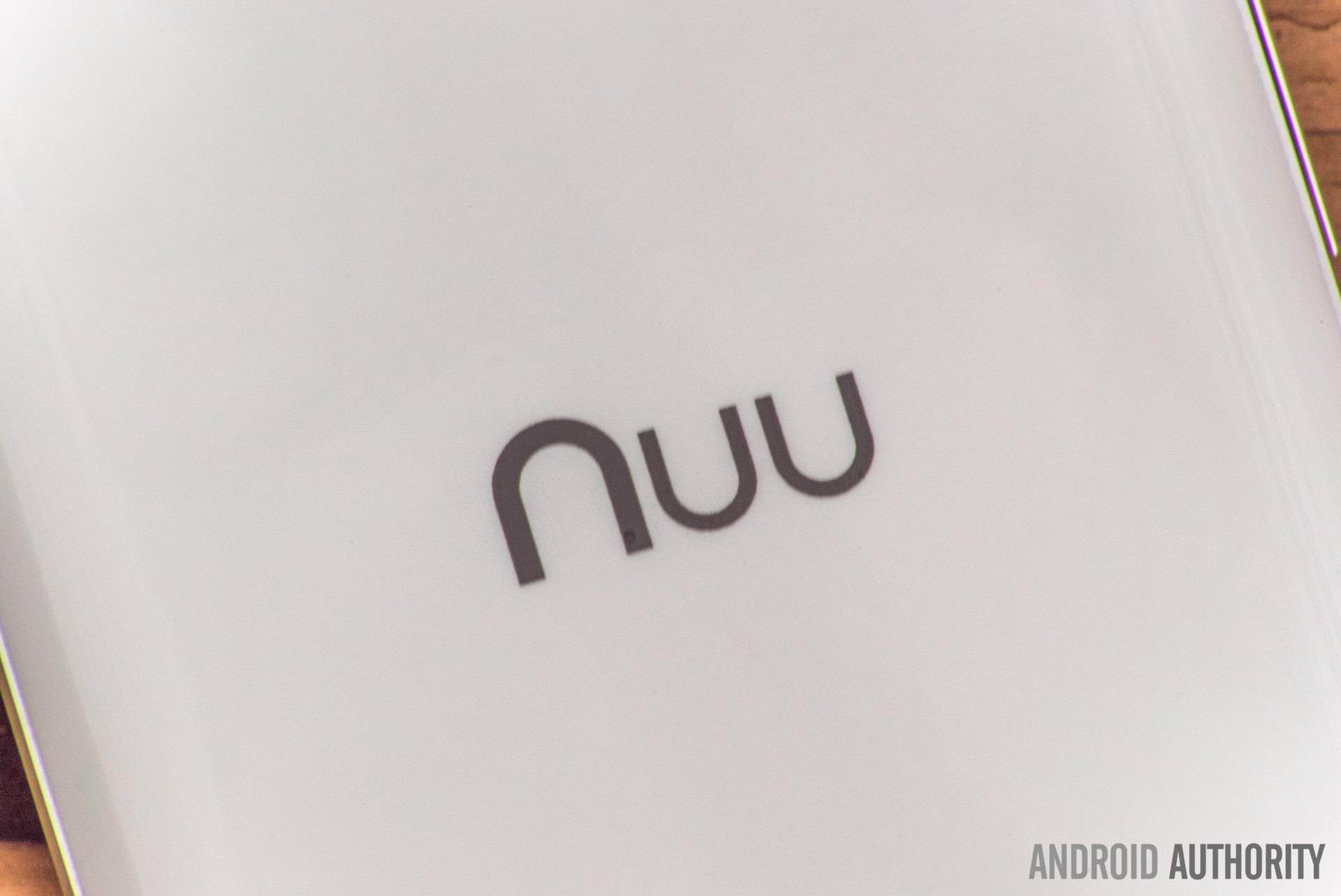 NUU Mobile X4-11