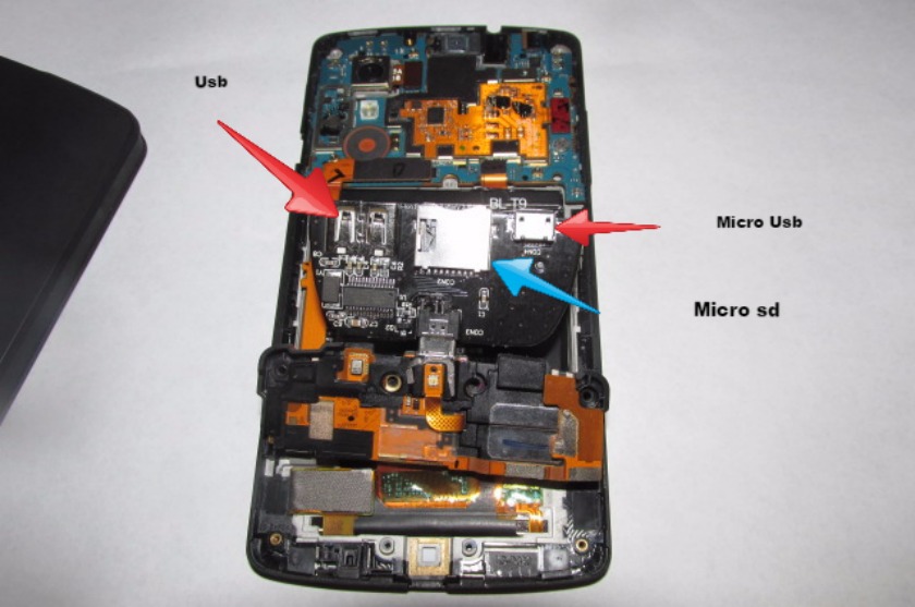Nexus 5 microSD card mod 1
