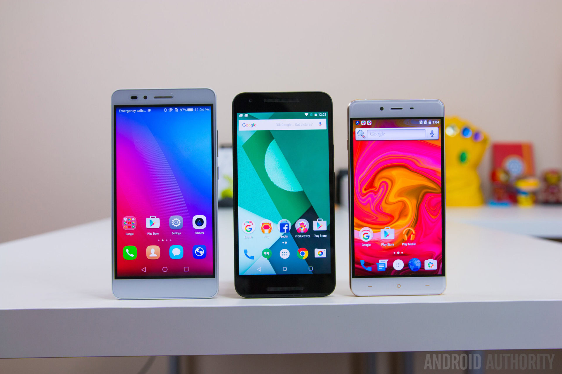 HONOR 5X vs Nexus 5X vs OnePlus X-19