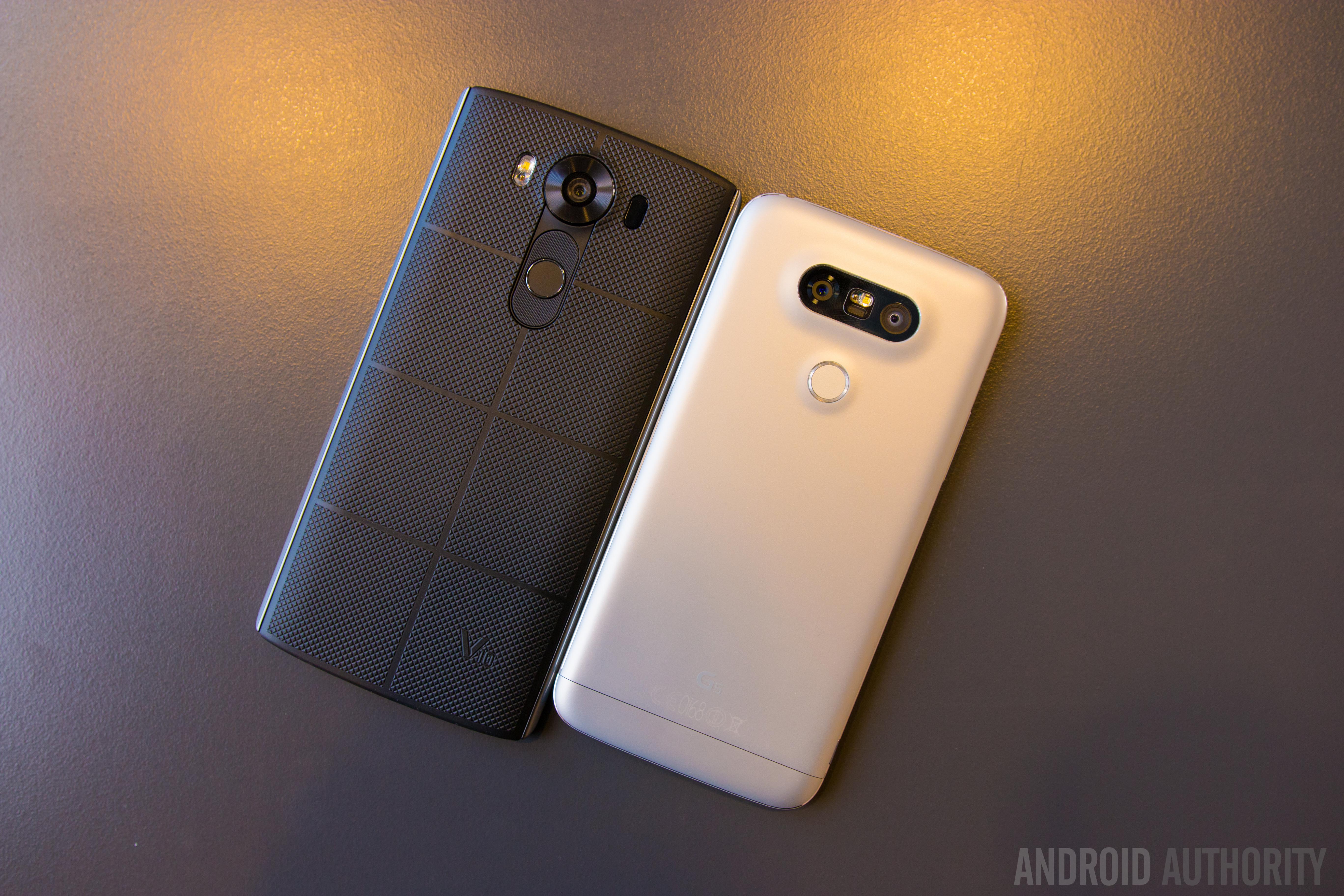 LG G5 vs LG V10 quick look-2