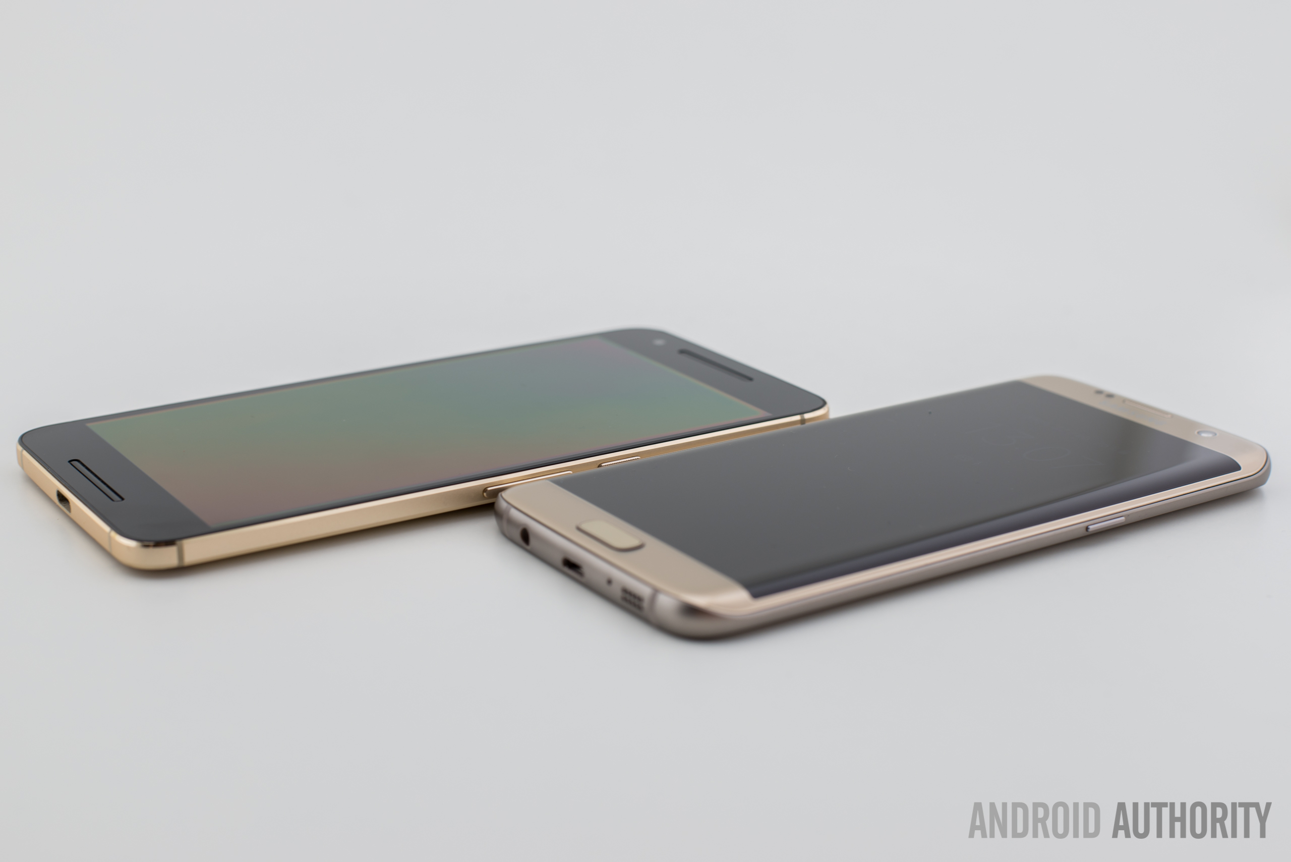 Samsung-Galaxy-S7-vs-Nexus-6P-4
