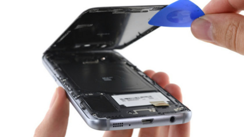 Galaxy S7 teardown teaser