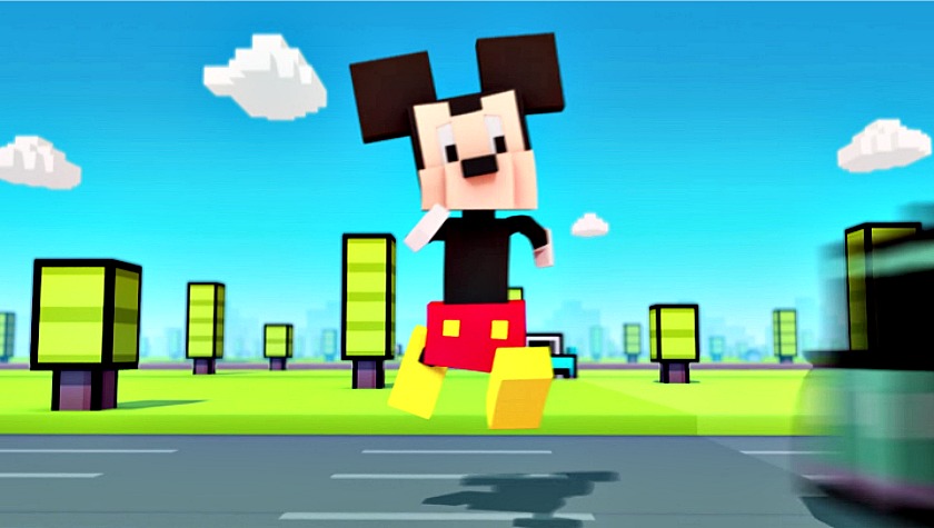 Mickey Mouse Crossy Road 2