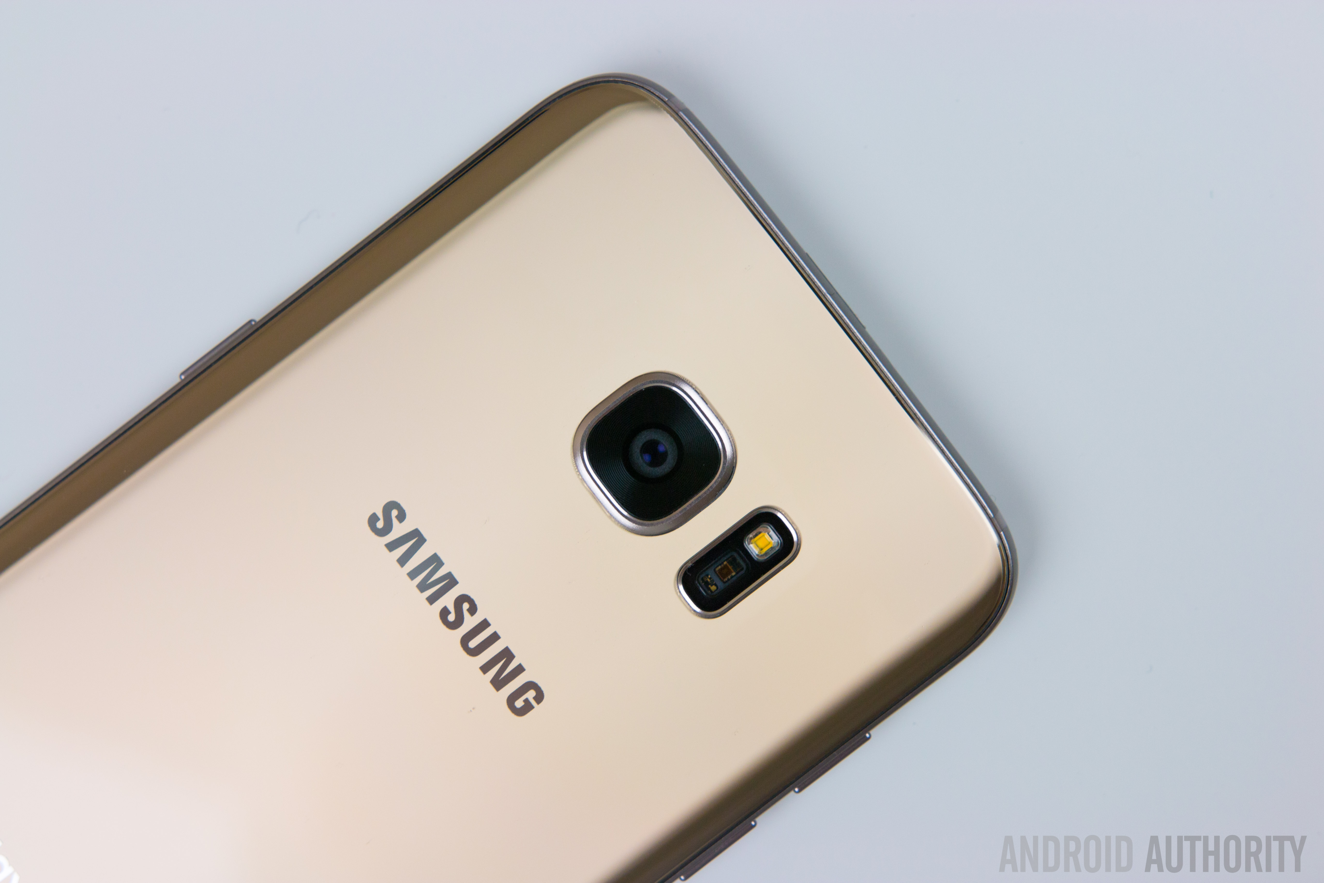 Samsung Galaxy S7 Edge photos-13