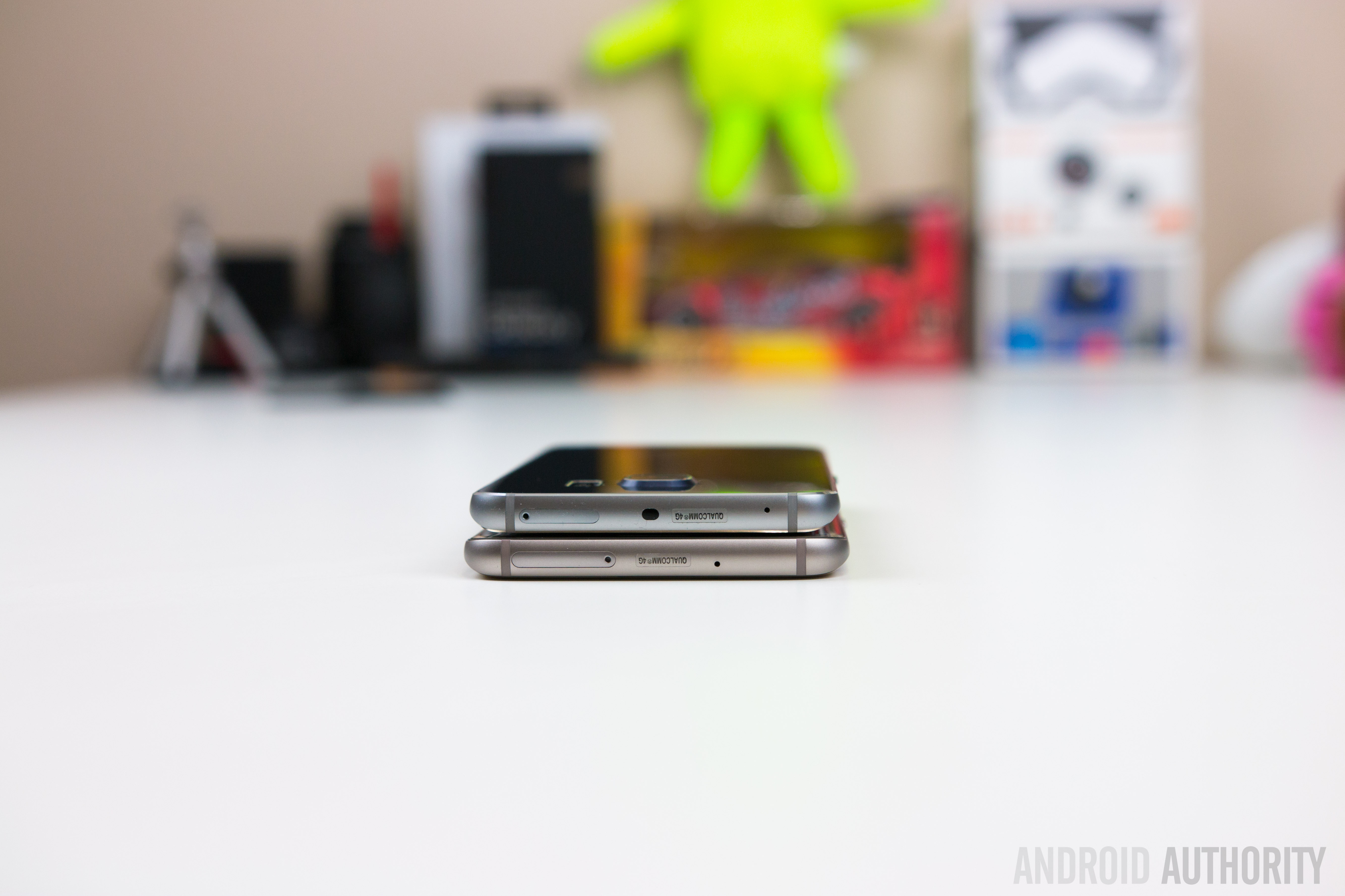 Samsung Galaxy S7 Edge vs Samsung Galaxy S6 Edge-7