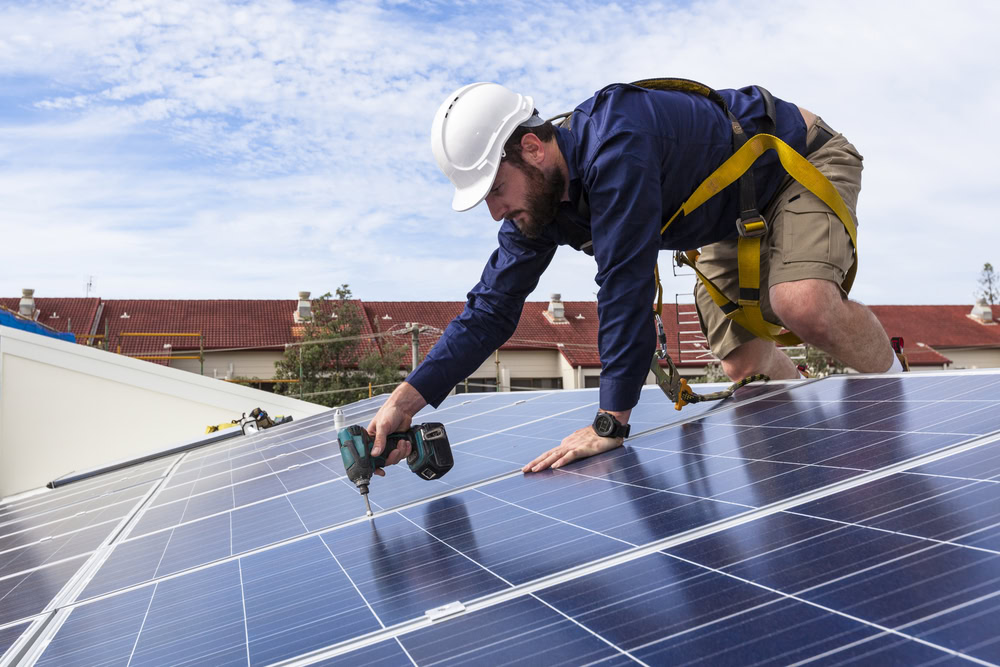 solar-panel-worker