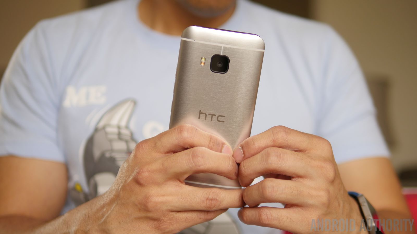 The HTCOne M9.