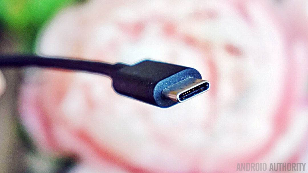 Можно ли ноутбук заряжать через type c. Зарядка ноутбука через USB Type c. USB Type c Charging Port. Кабель Union USB C. USB Type-c двойной кабель.