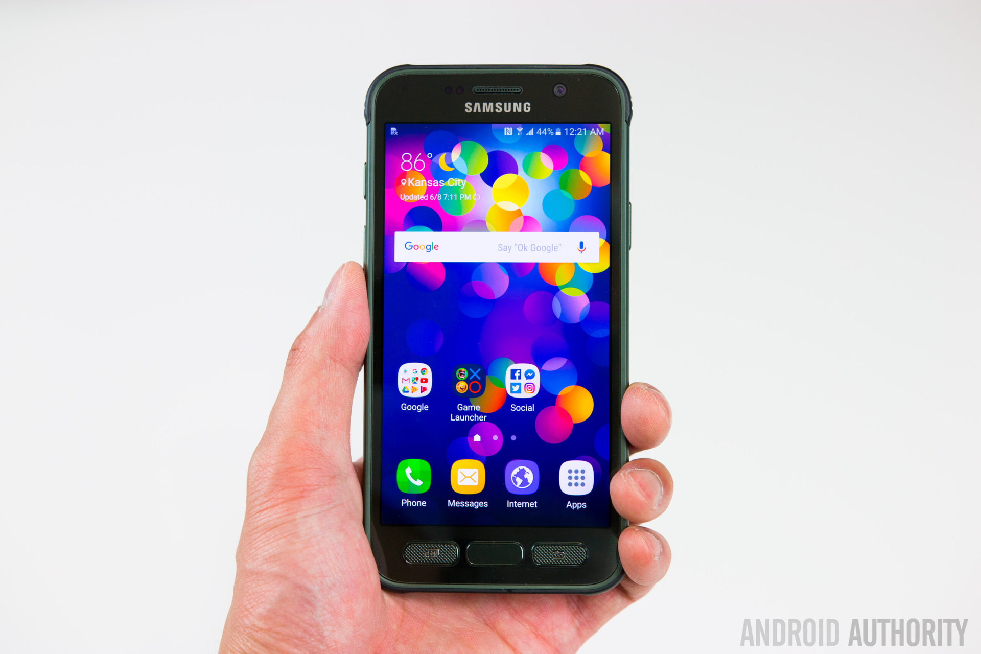 Samsung Galaxy S7 Active-17