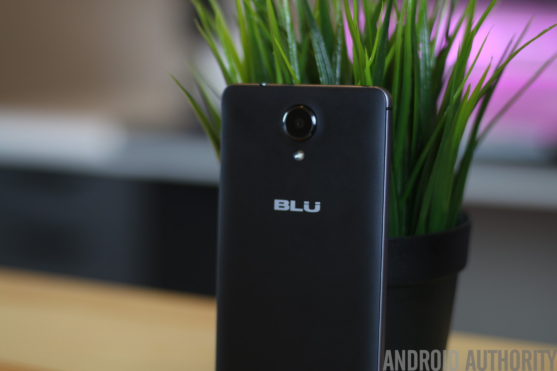 BLU-R1-HD-review-2