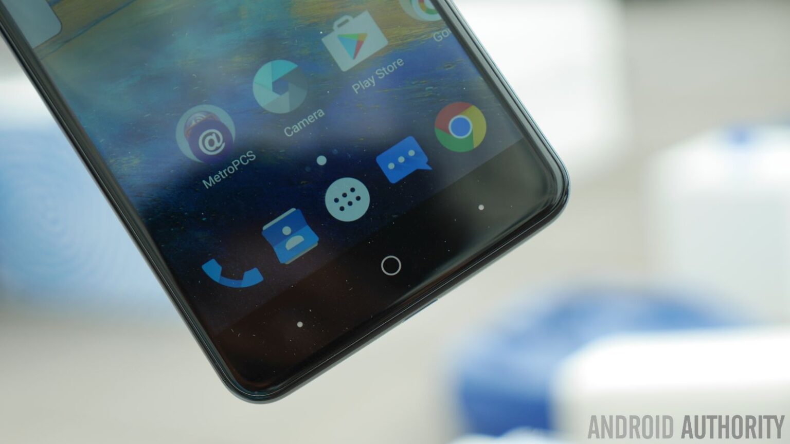 ZTE ZMAX Pro hands on | What is a $100 smartphone like? - Android Authority