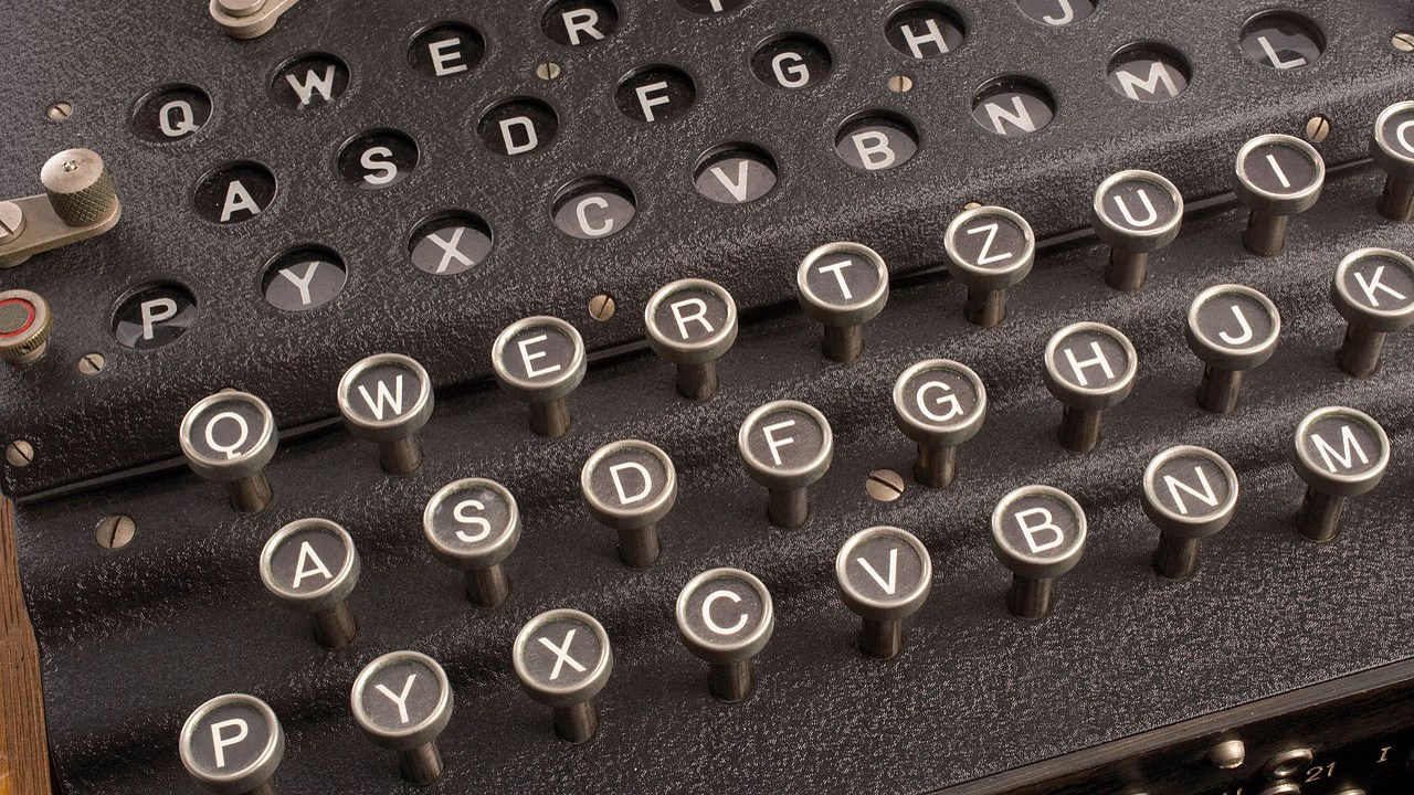 Enigma_Machine-720p