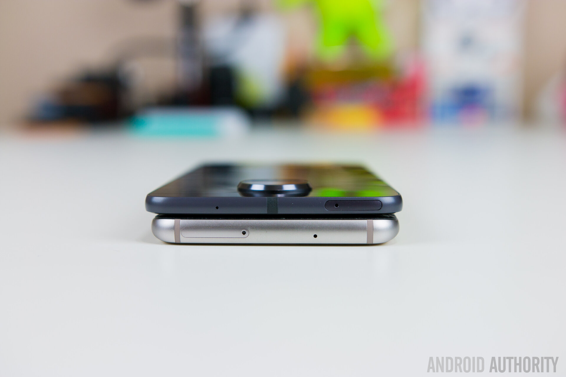 Motorola Moto Z vs Samsung Galaxy S7 Edge-4