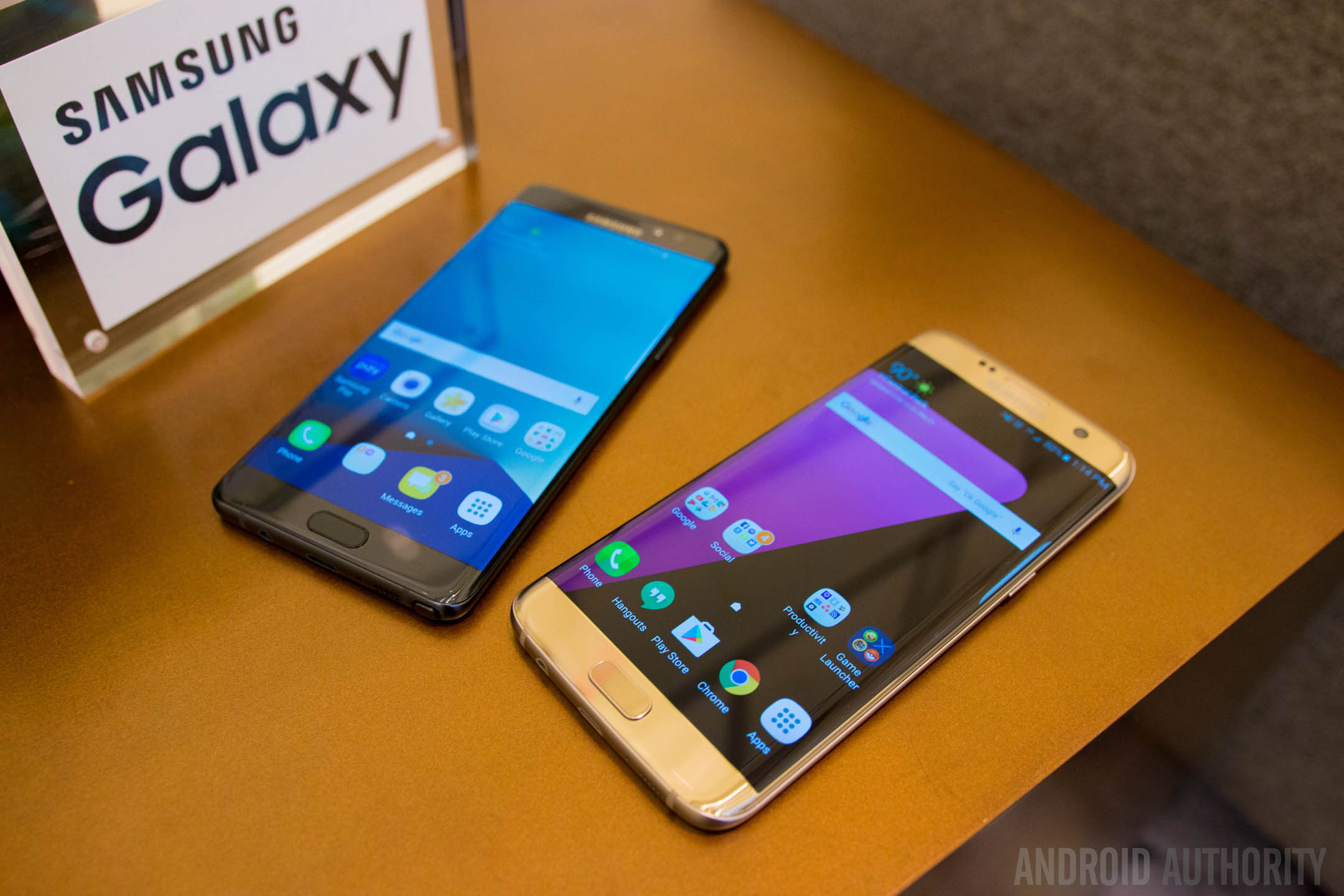 puur Pence opwinding Samsung Galaxy Note 7 vs Galaxy S7 Edge First Look - Android Authority