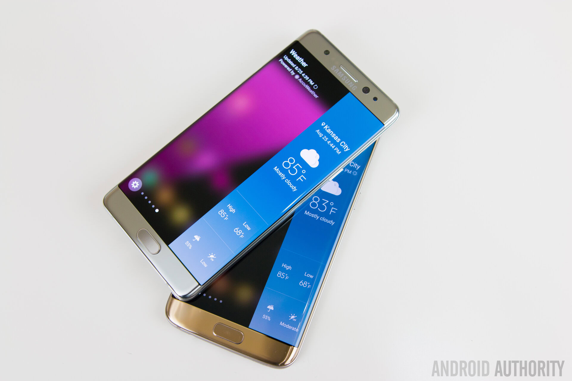 Samsung Galaxy Note7 versus Samsung Galaxy S7 Edge-13