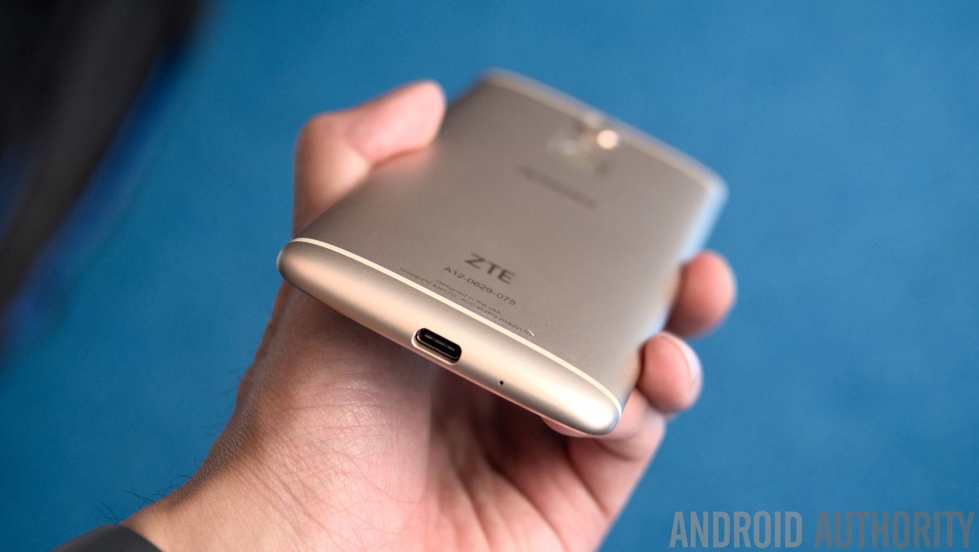 ZTE Axon 7 mini 13