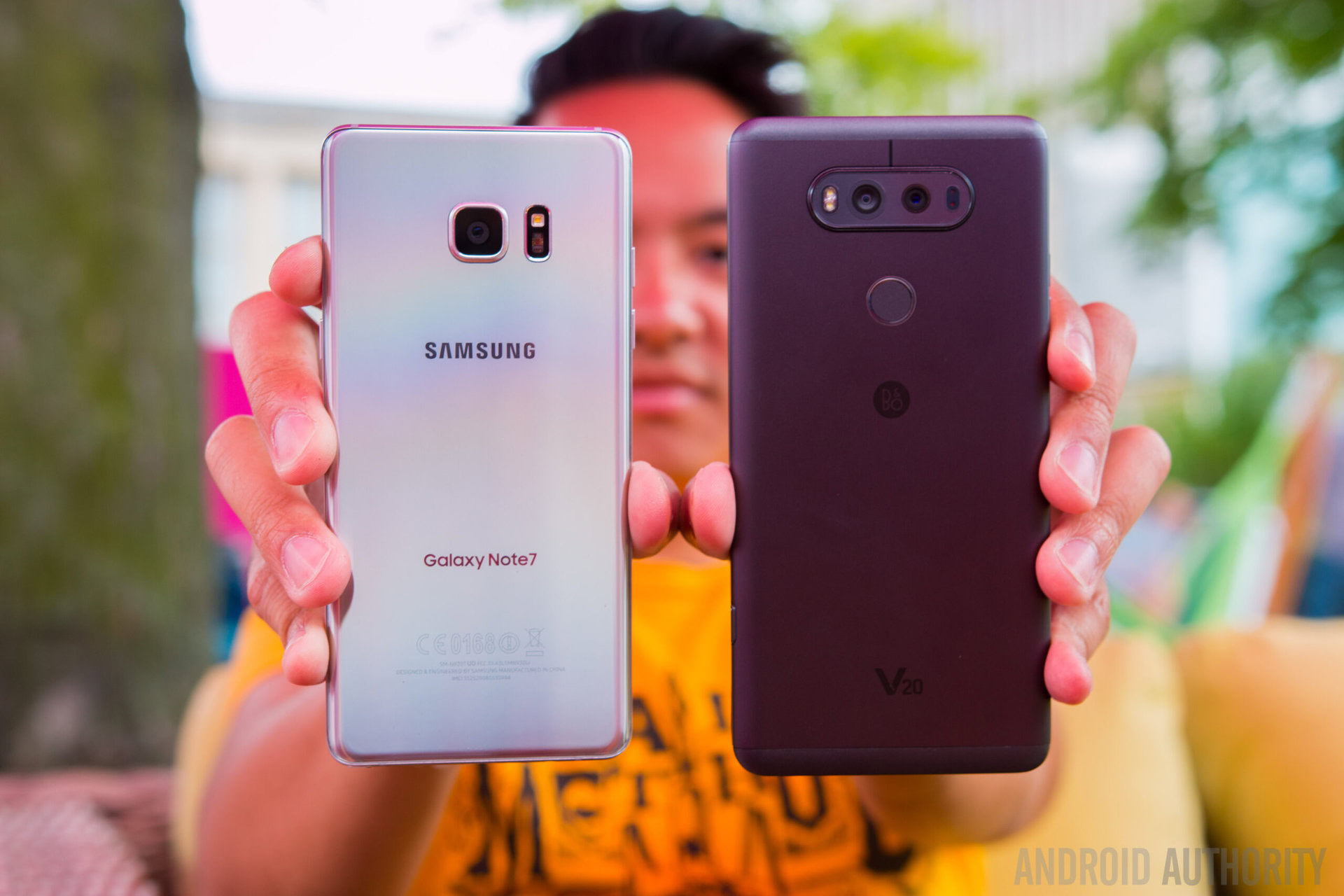 LG V20 vs Samsung Galaxy Note7 Quick Look-10
