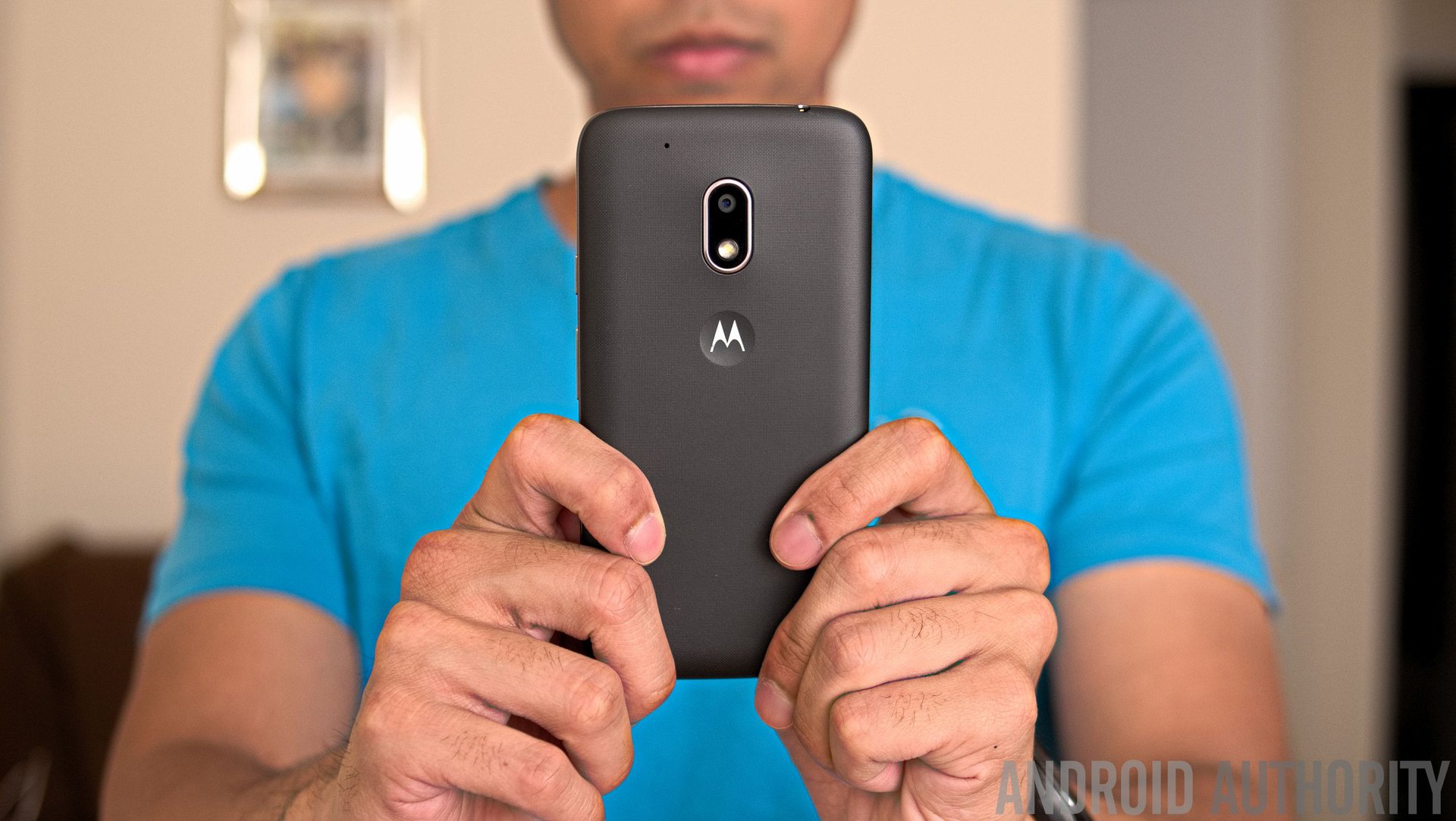 Connect on the Go with the Motorola Moto G4 Play