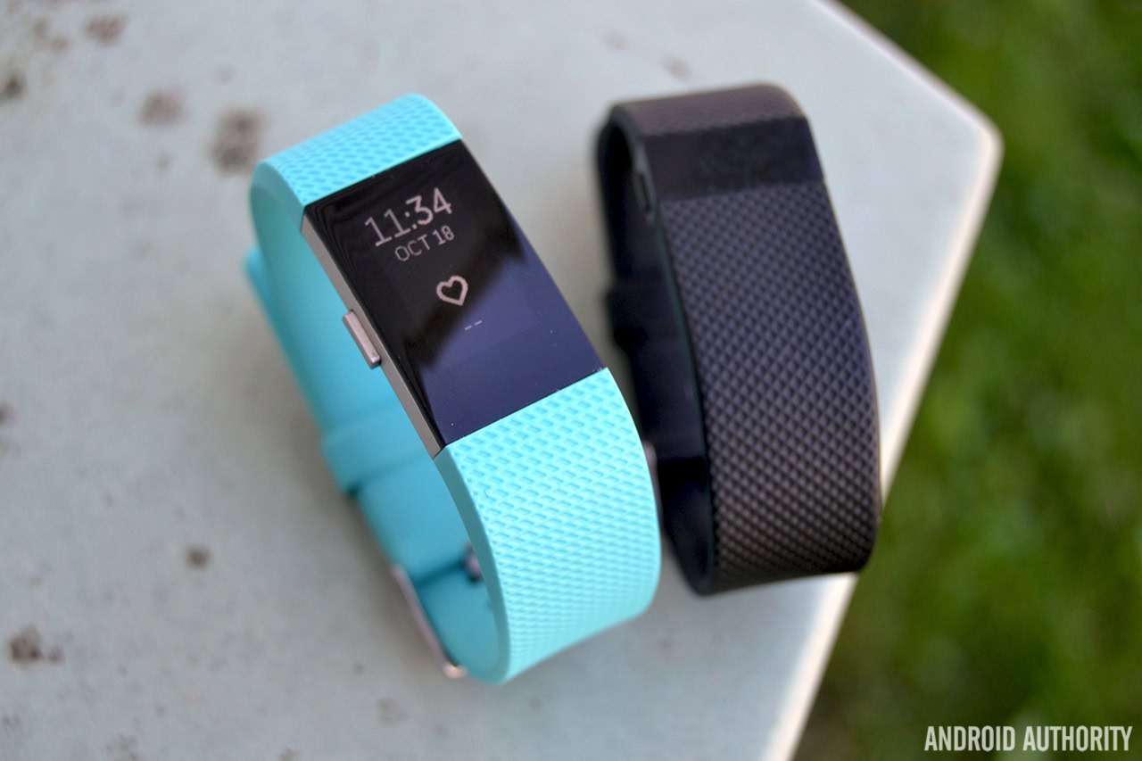 Fitbit Charge 2 vs Charge HR AA 6