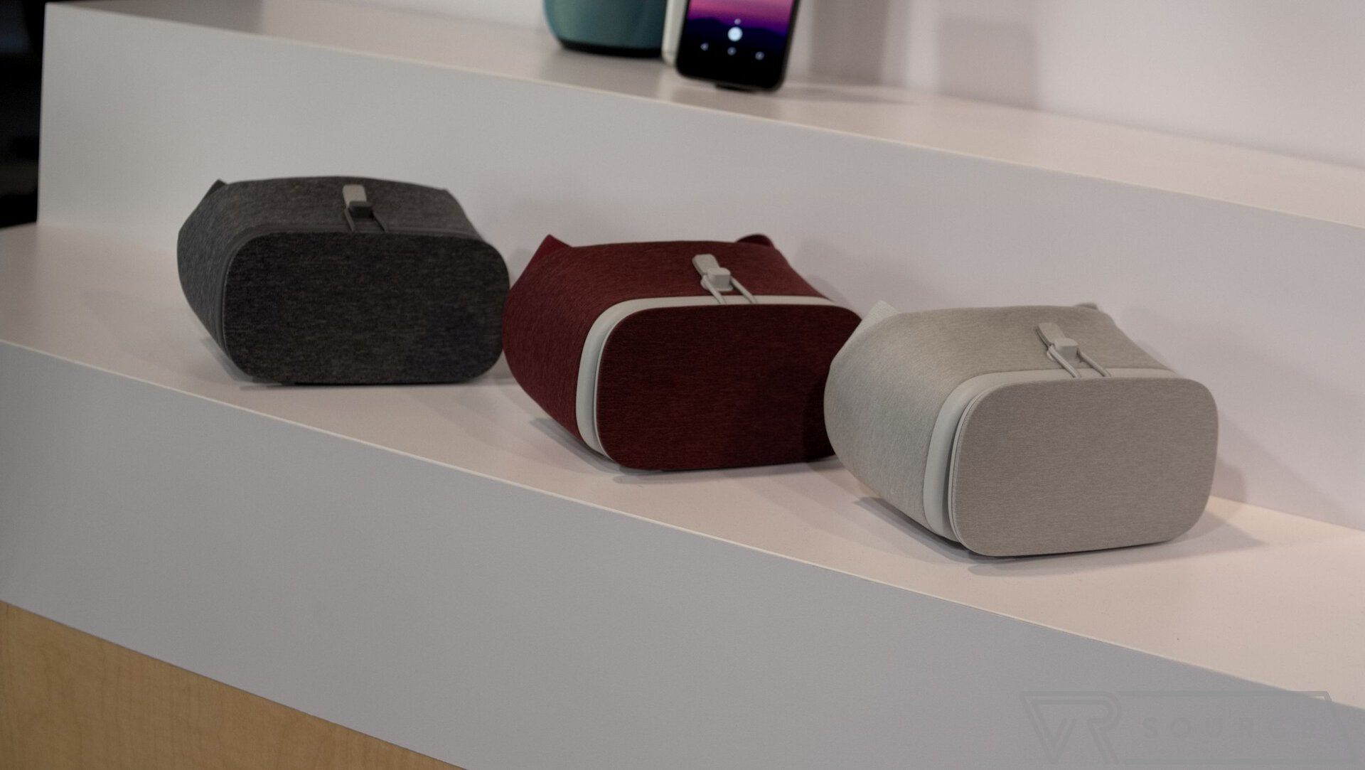 Google-Daydream-View-33