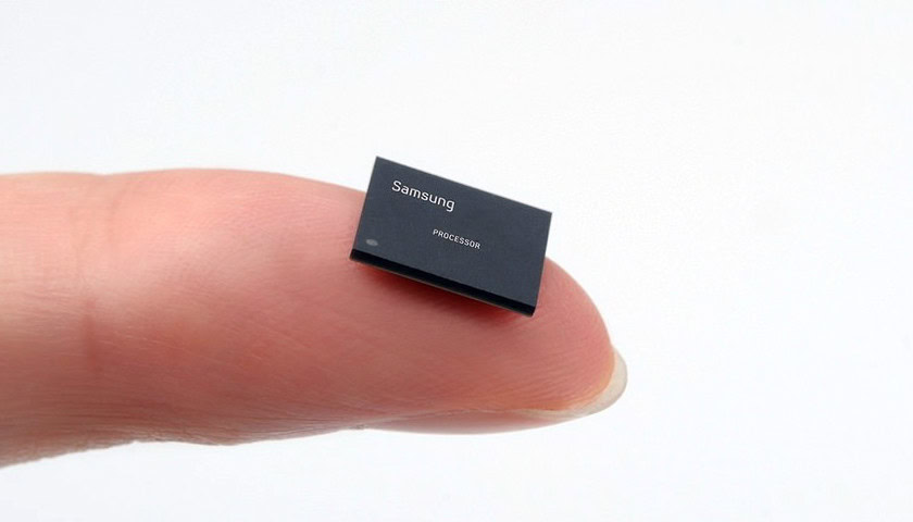 A Samsung Exynos Processor SoC on the end of a finger.