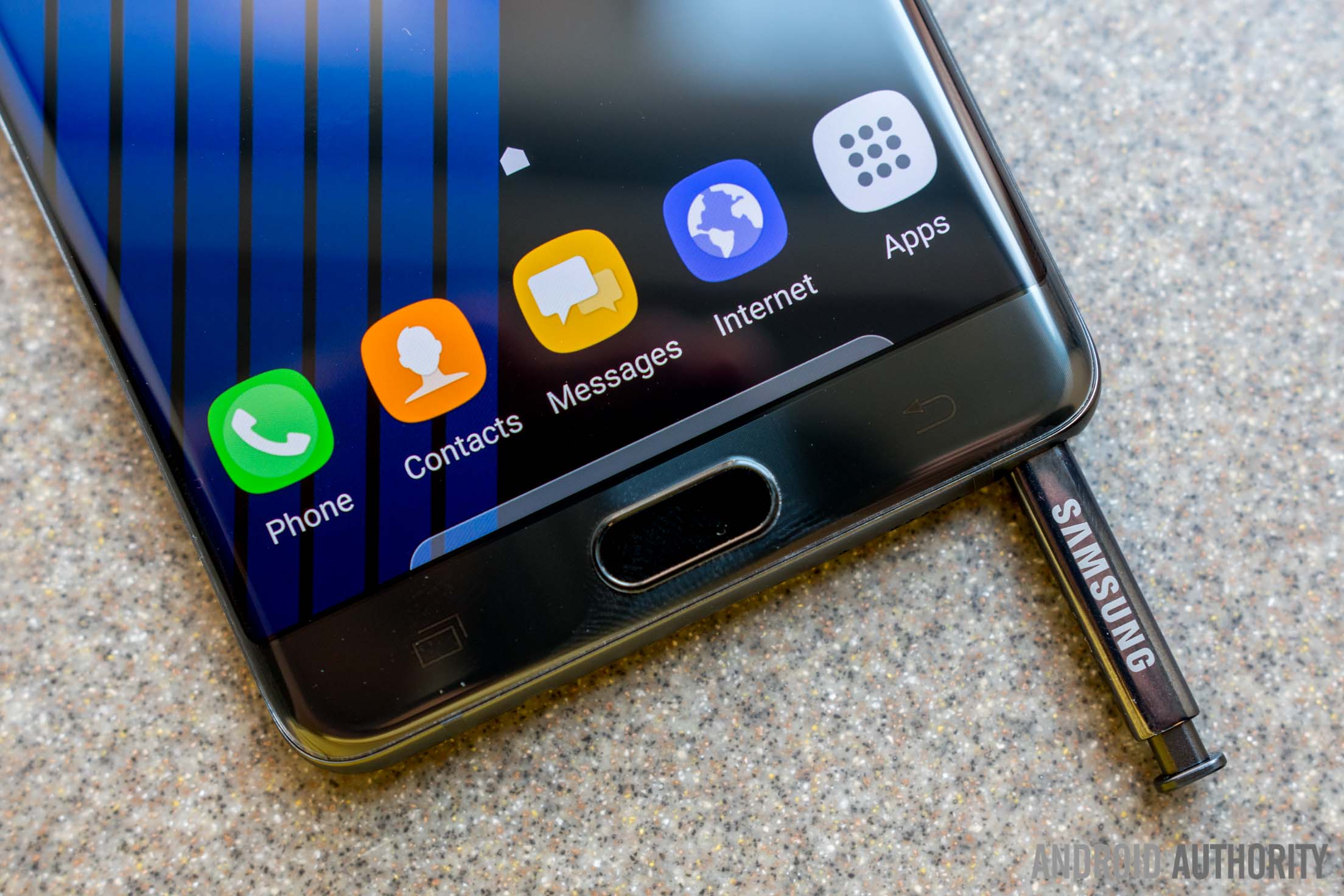 Conceit kom vertaler Data: Will exploding phones hurt the Note 8 launch? - Android Authority