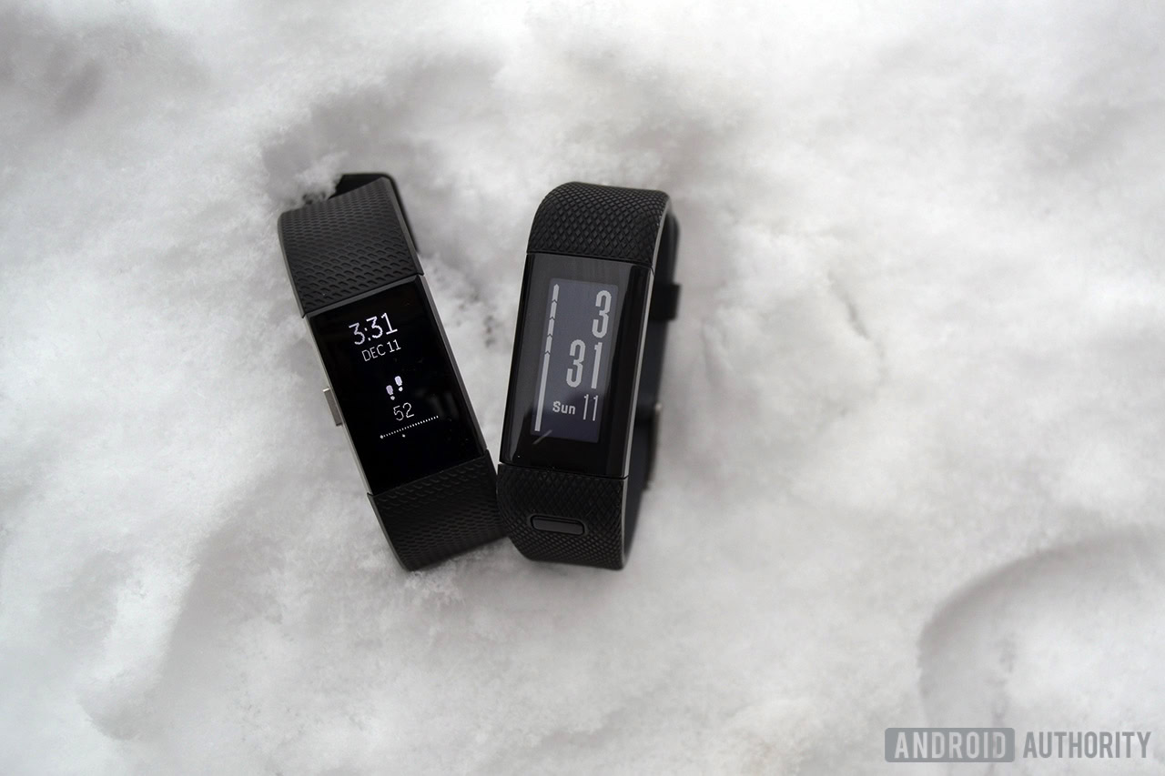 Etablere banan fjer Fitbit Charge 2 vs Garmin vívosmart HR+ - Android Authority