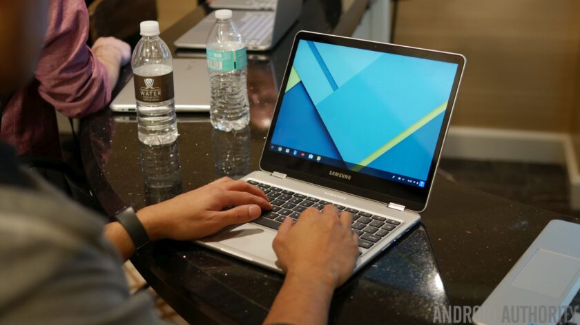 ASSISTANT GOOGLE CHROMEBOOK visual data 3