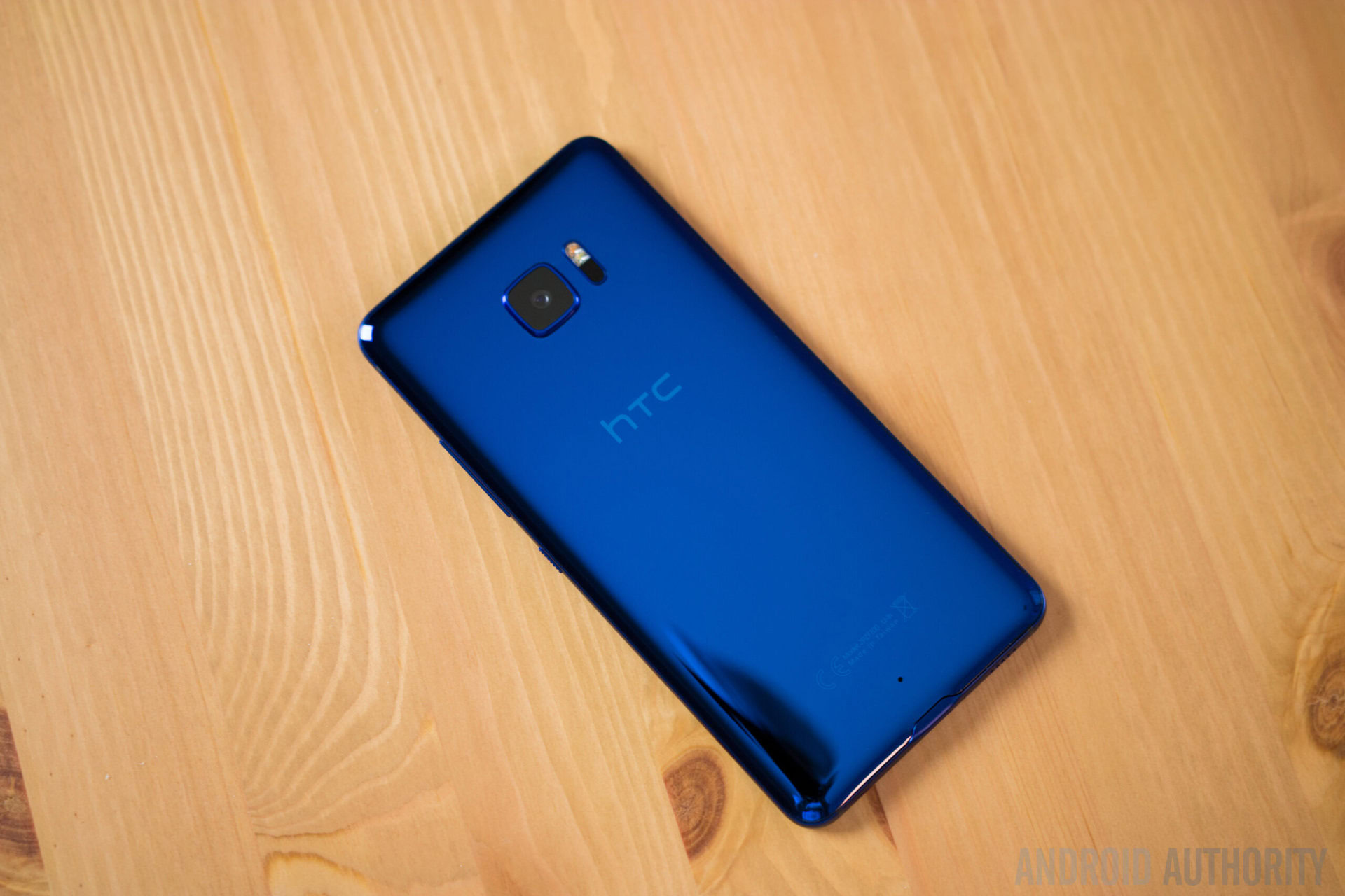 HTC U Ultra review - Android Authority