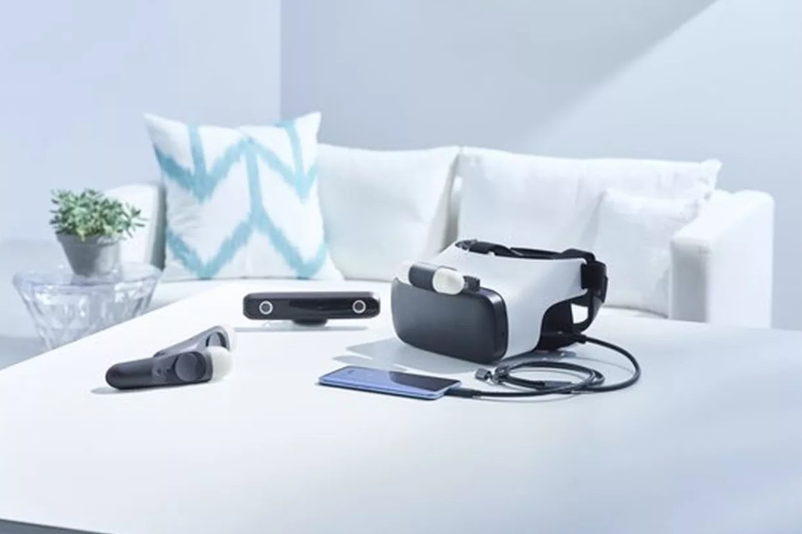 HTC releasing a mobile VR headset with motion controllers, powered by ...