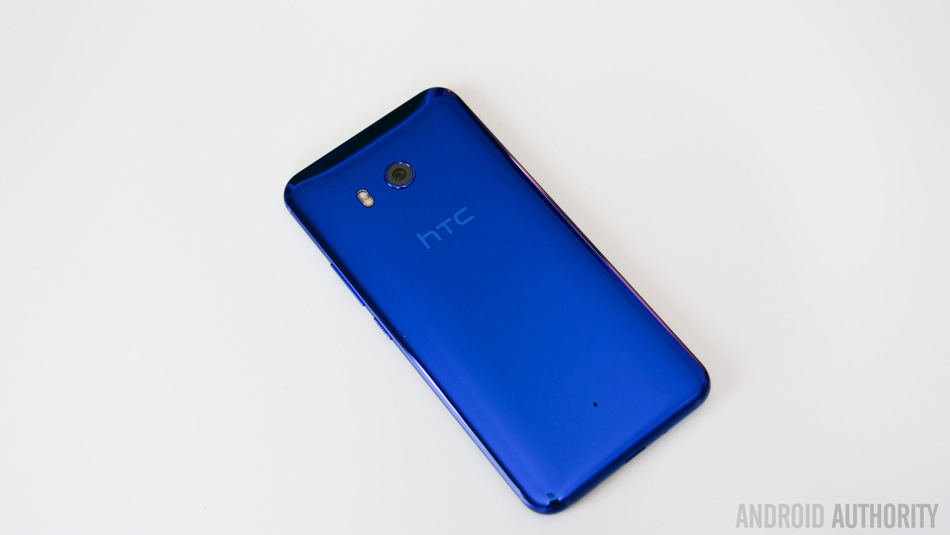 HTC U12