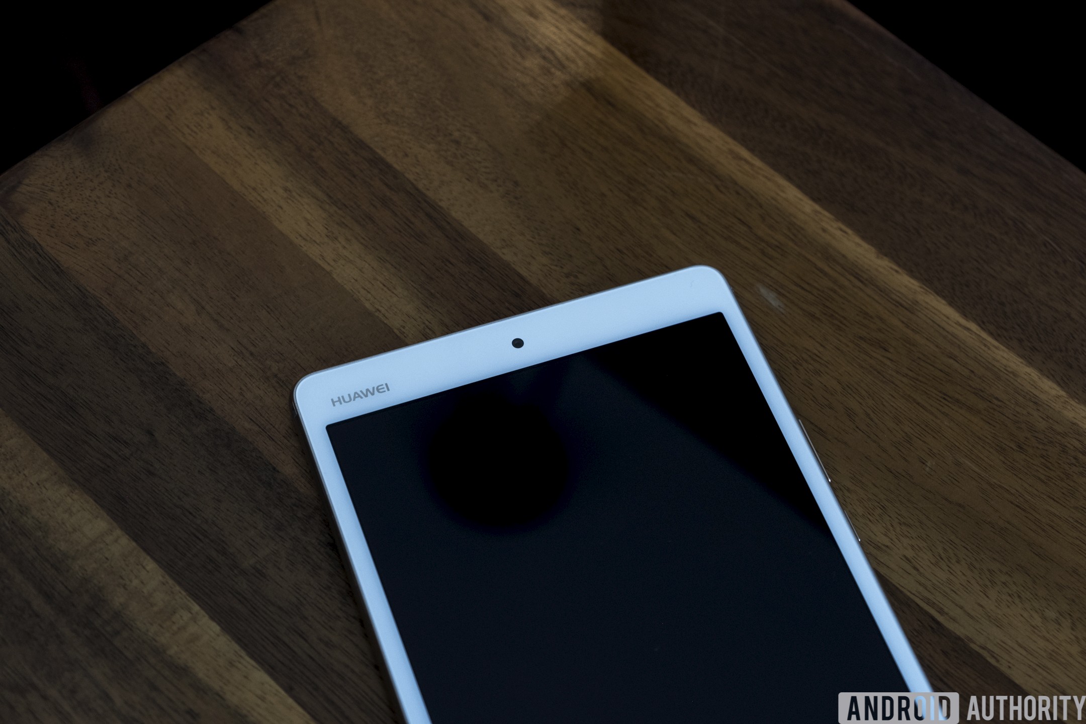 HUAWEI MediaPad M3 Lite and T3 tablets hands-on