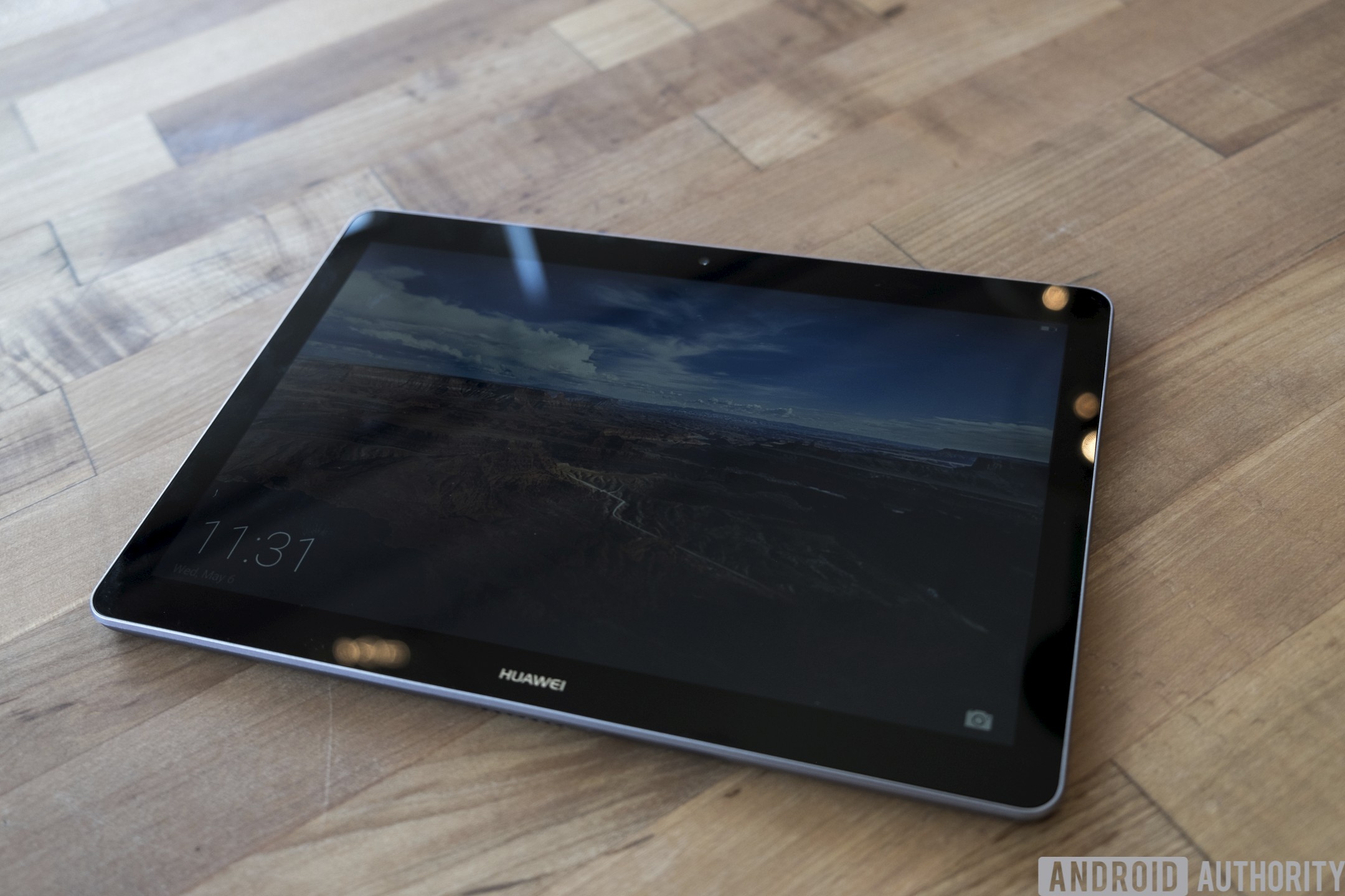 HUAWEI MediaPad M3 Lite and T3 tablets hands-on