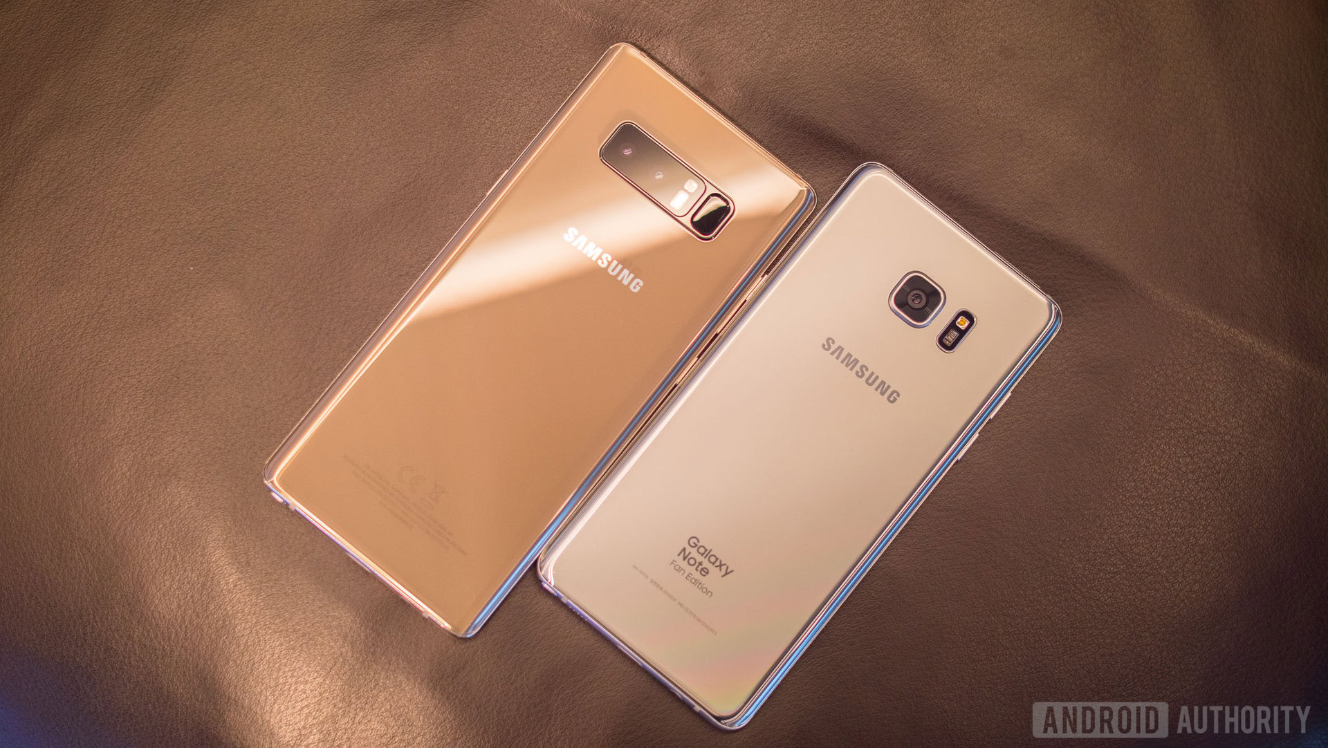 Samsung Galaxy Note 8 vs Galaxy Note Fan Edition quick look
