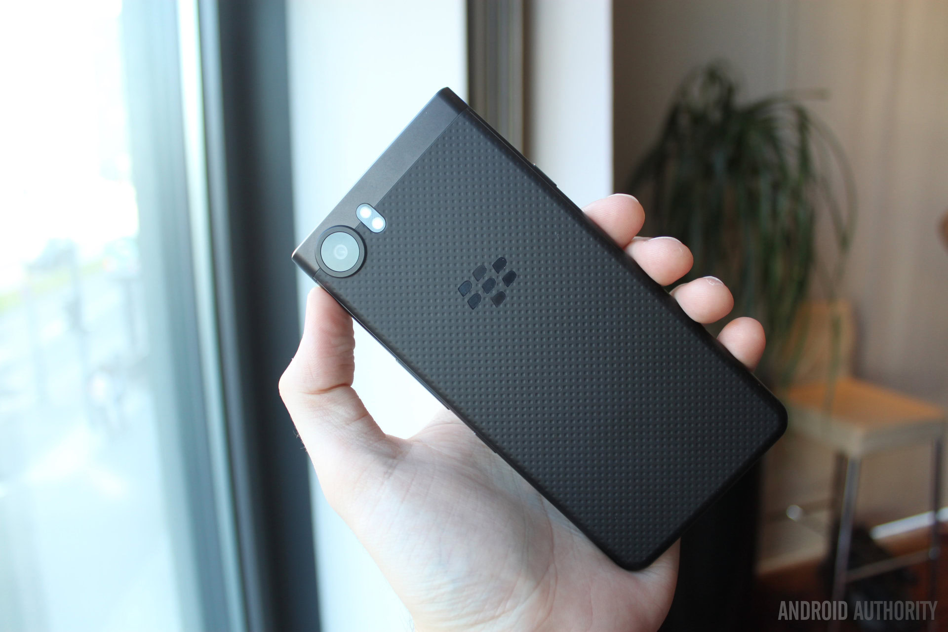 BlackBerry unveils KEYone Black Edition: a faster, more stylish