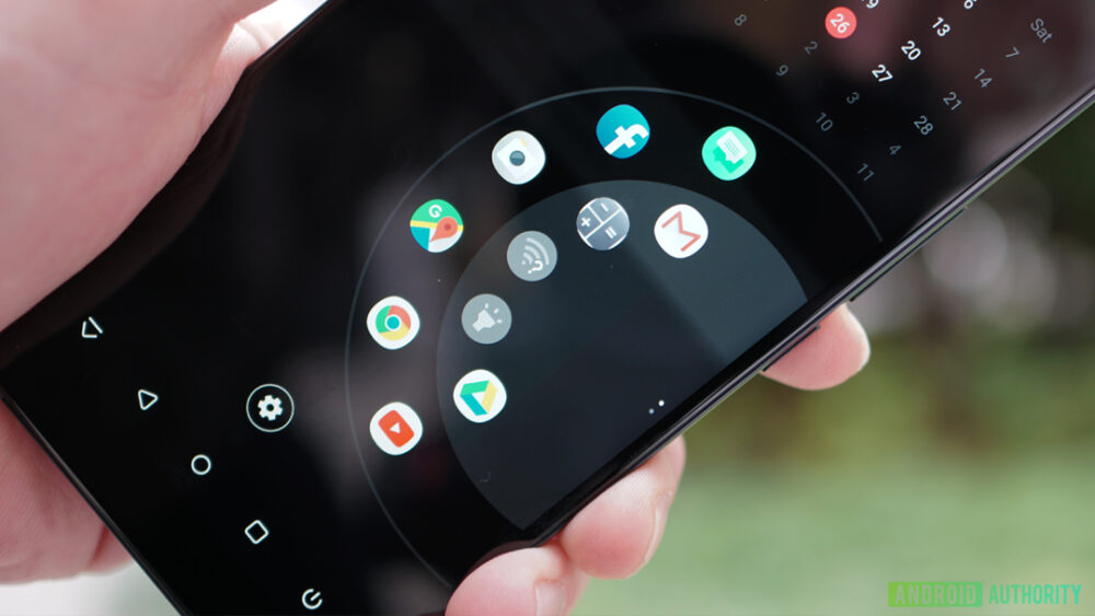 HTC makes its Edge Launcher even more useful - Android Authority