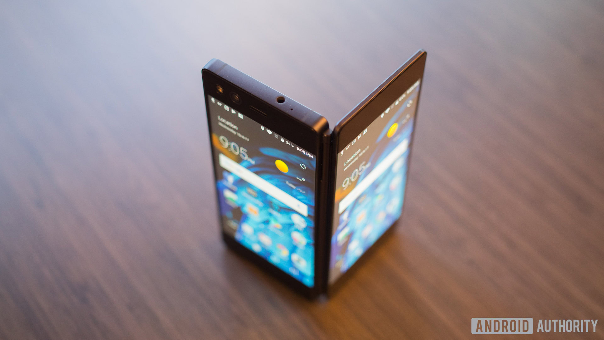 ZTE Axon M - foldable phone