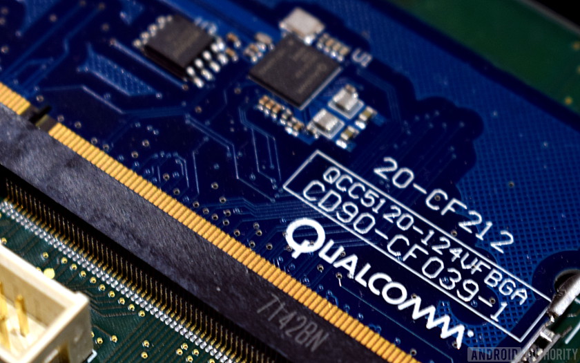 Qualcomm QCC51 audio chip close up